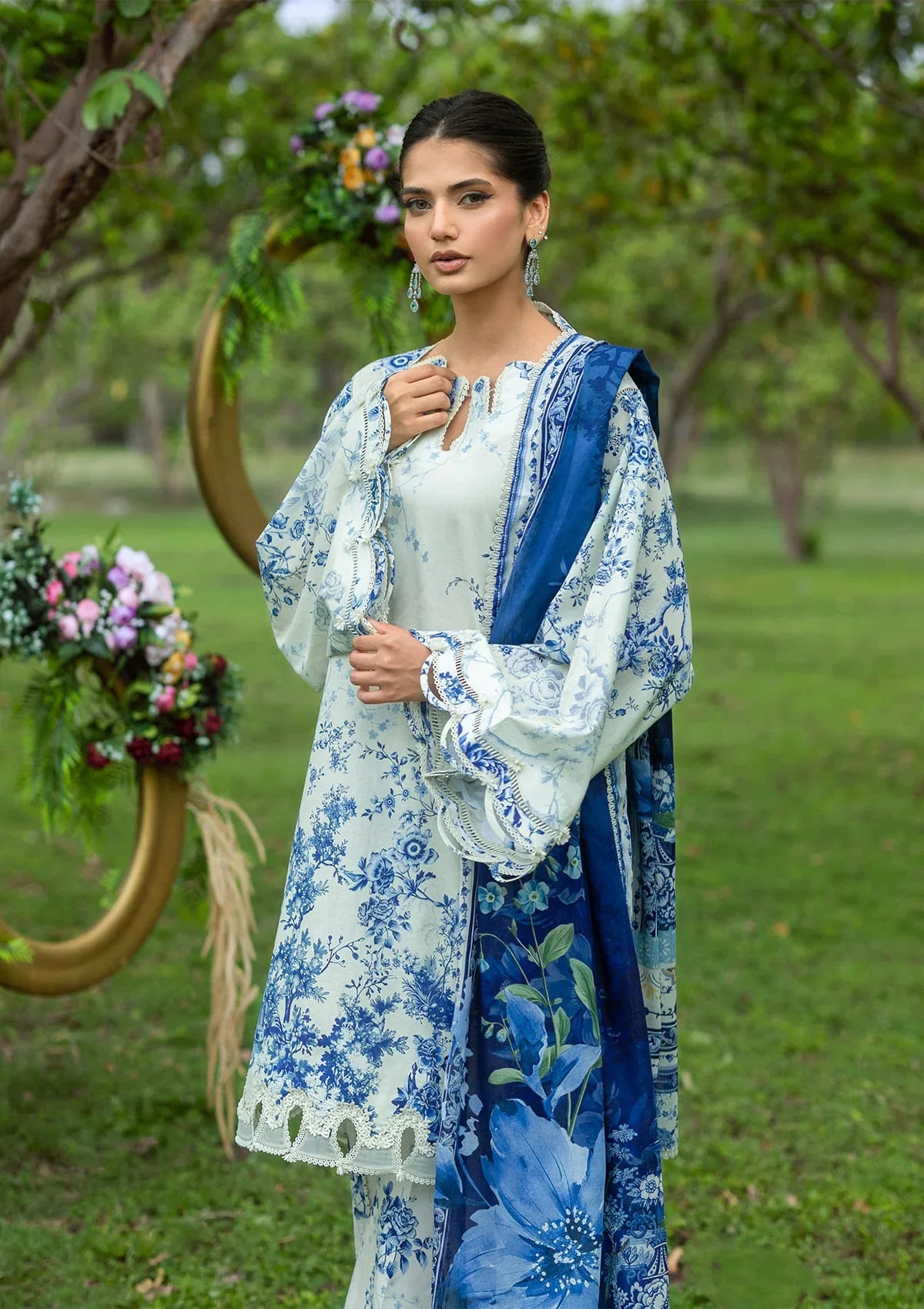 Bridgerton Prints Lawn – EPB-7B FIORI D'AVORIO