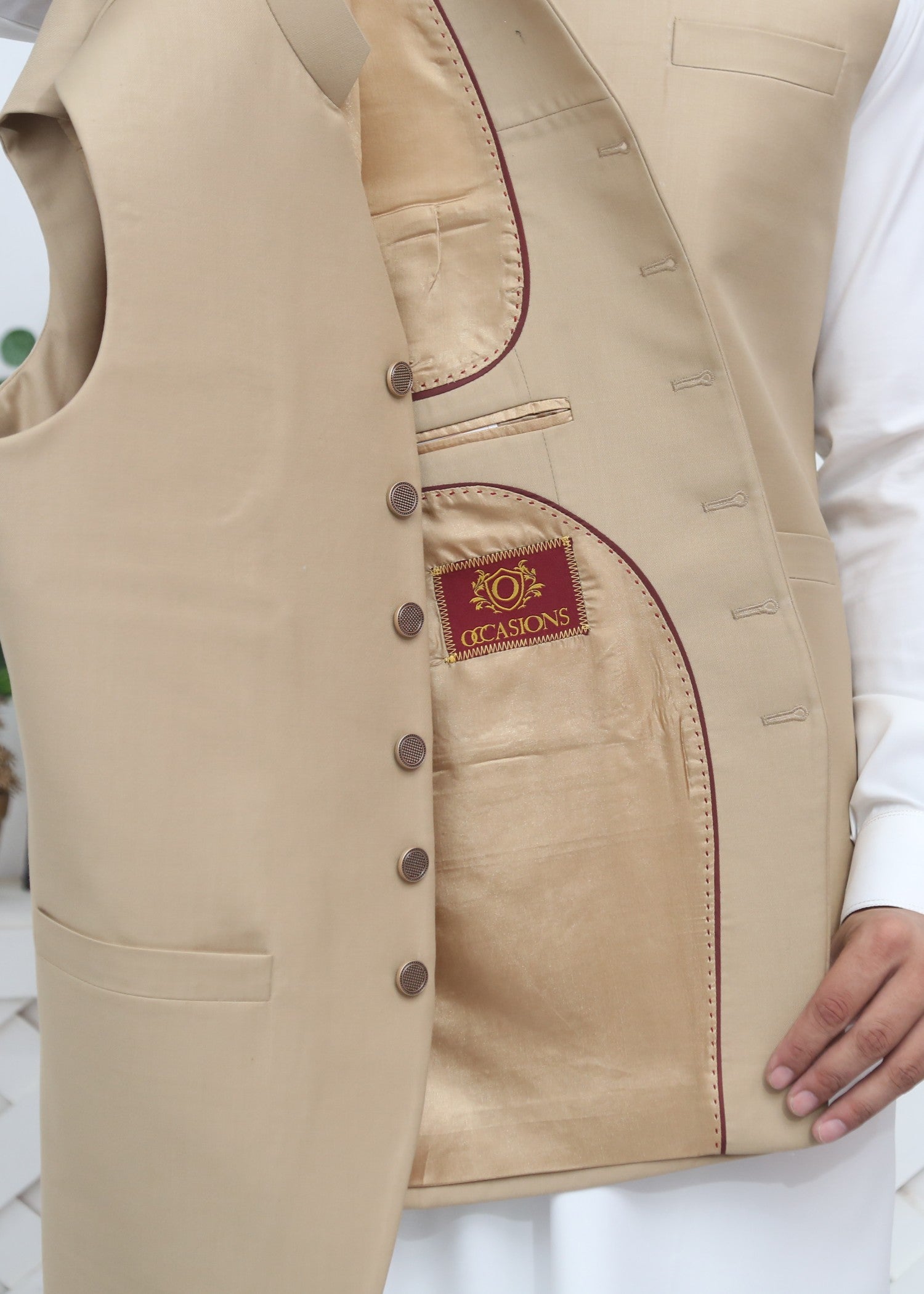 tropical Waistcoat in Beige
