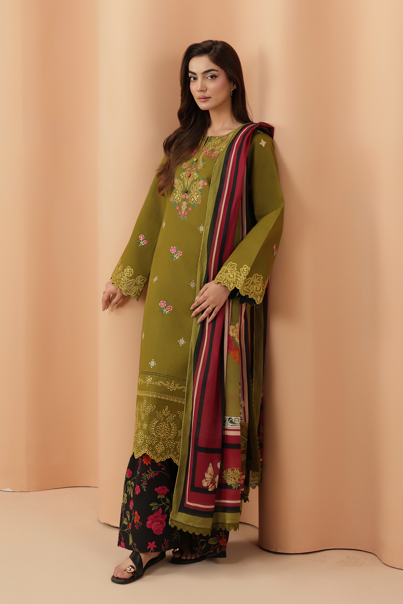 Jahaan Lawn Edit – J-10
