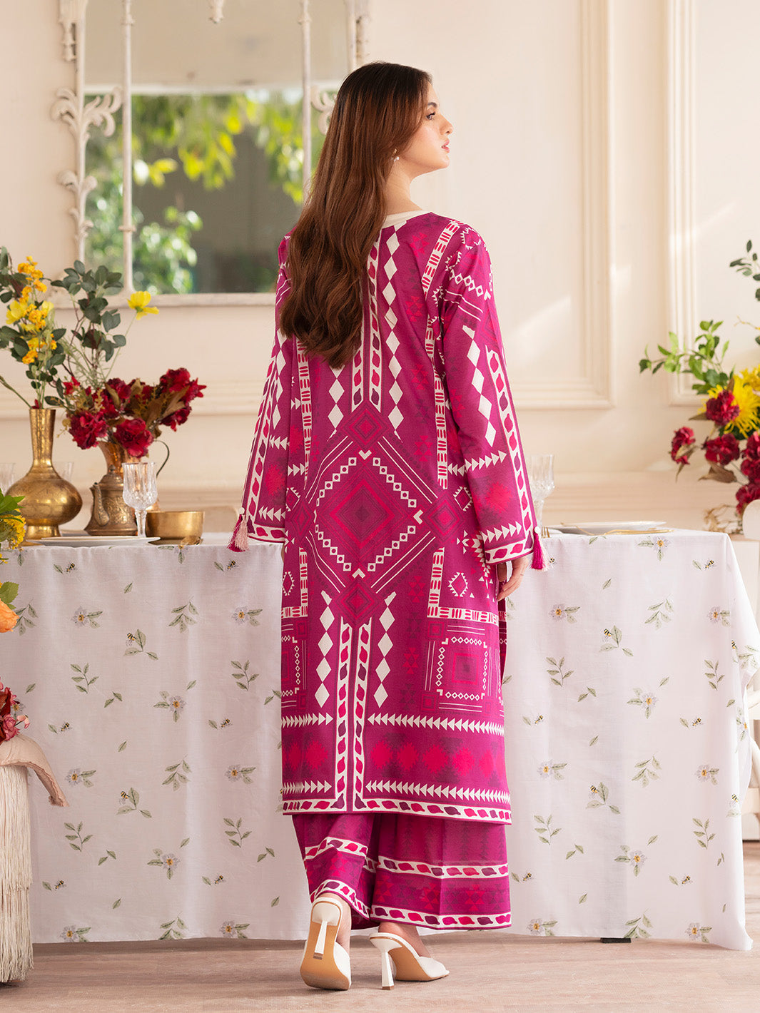 Noir 2PC Lawn – N-04
