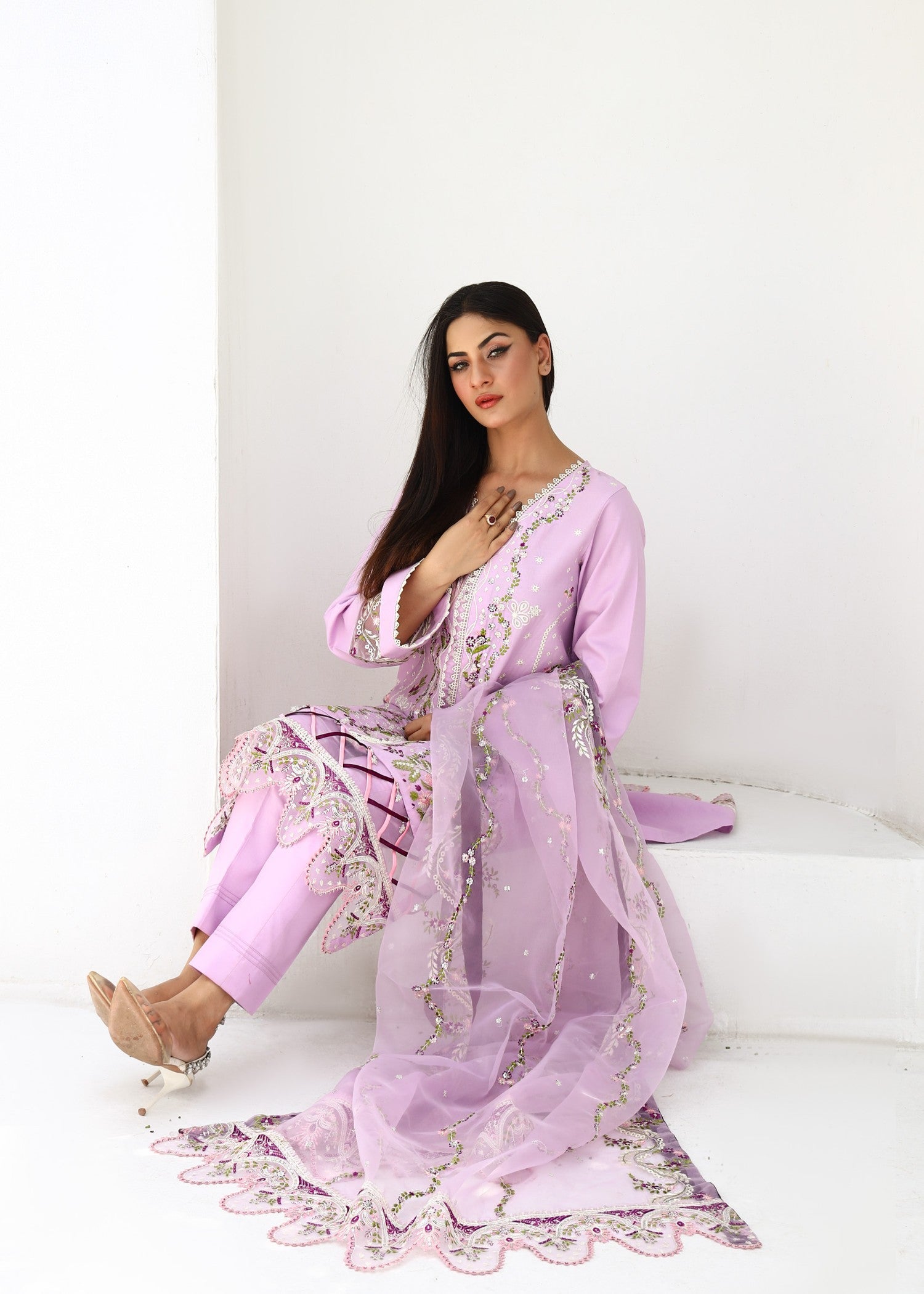 lawn Kurta Set in Lilac