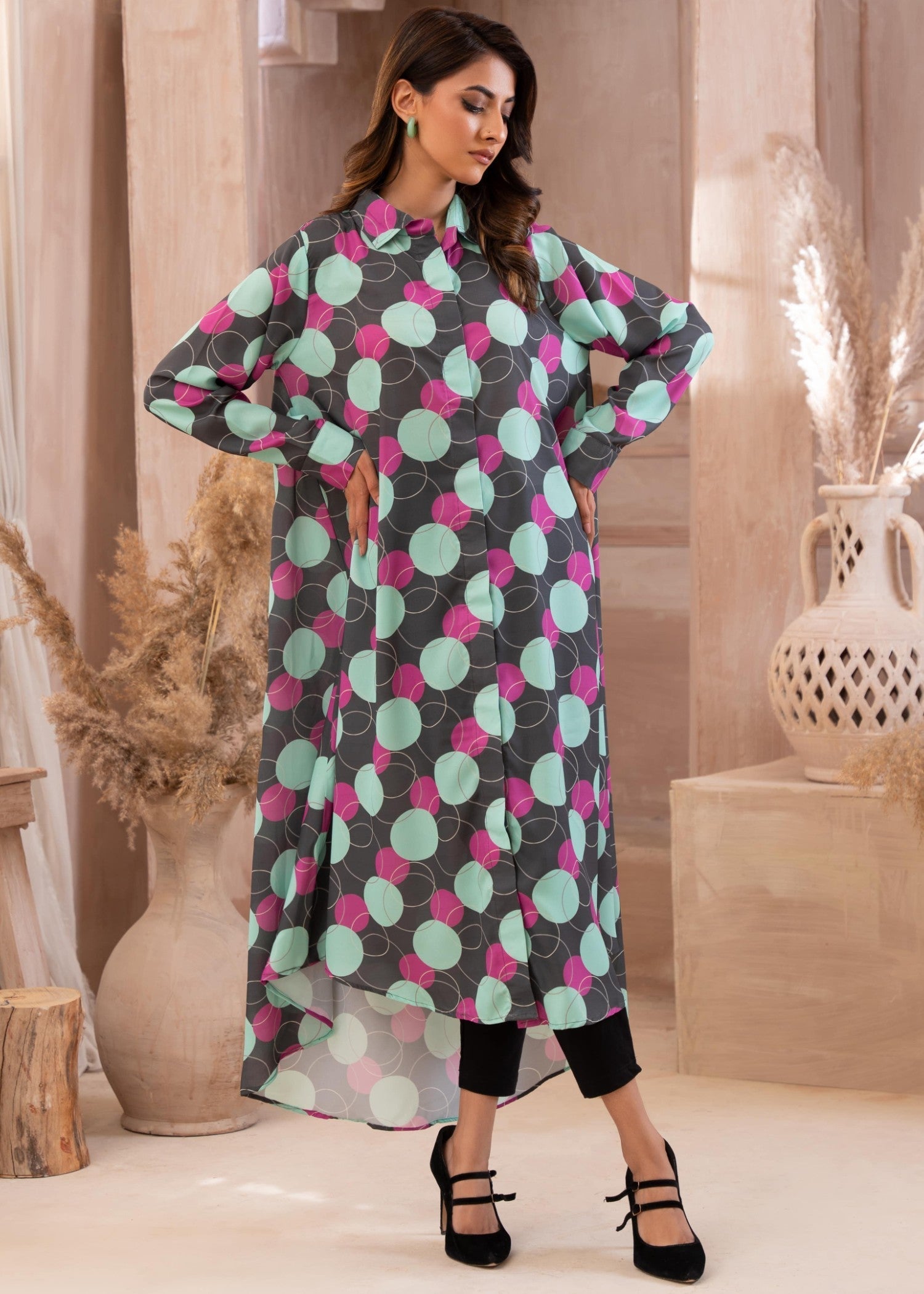georgette Kurti in Multi