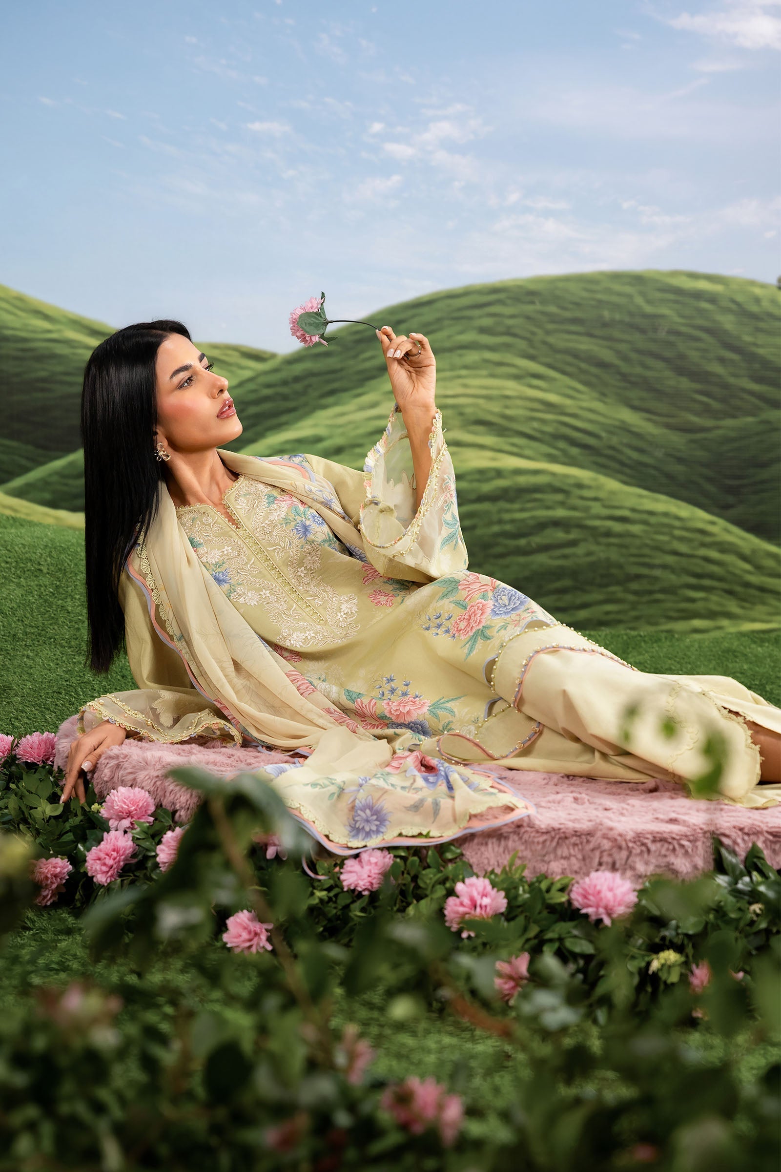 MBasics Dreamscape Lawn – MB1411A