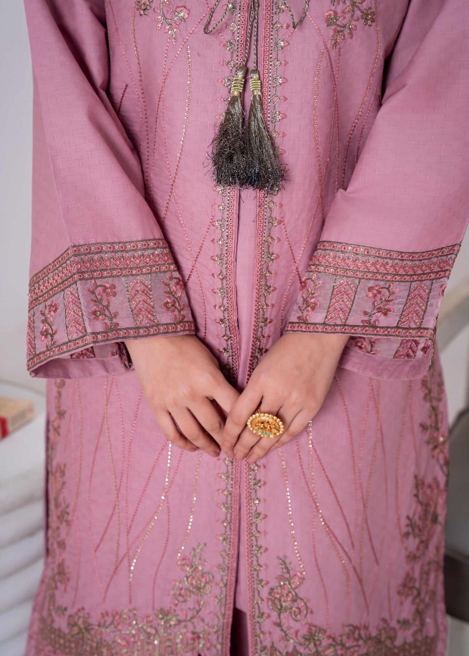 khaddar Gown in Lilac