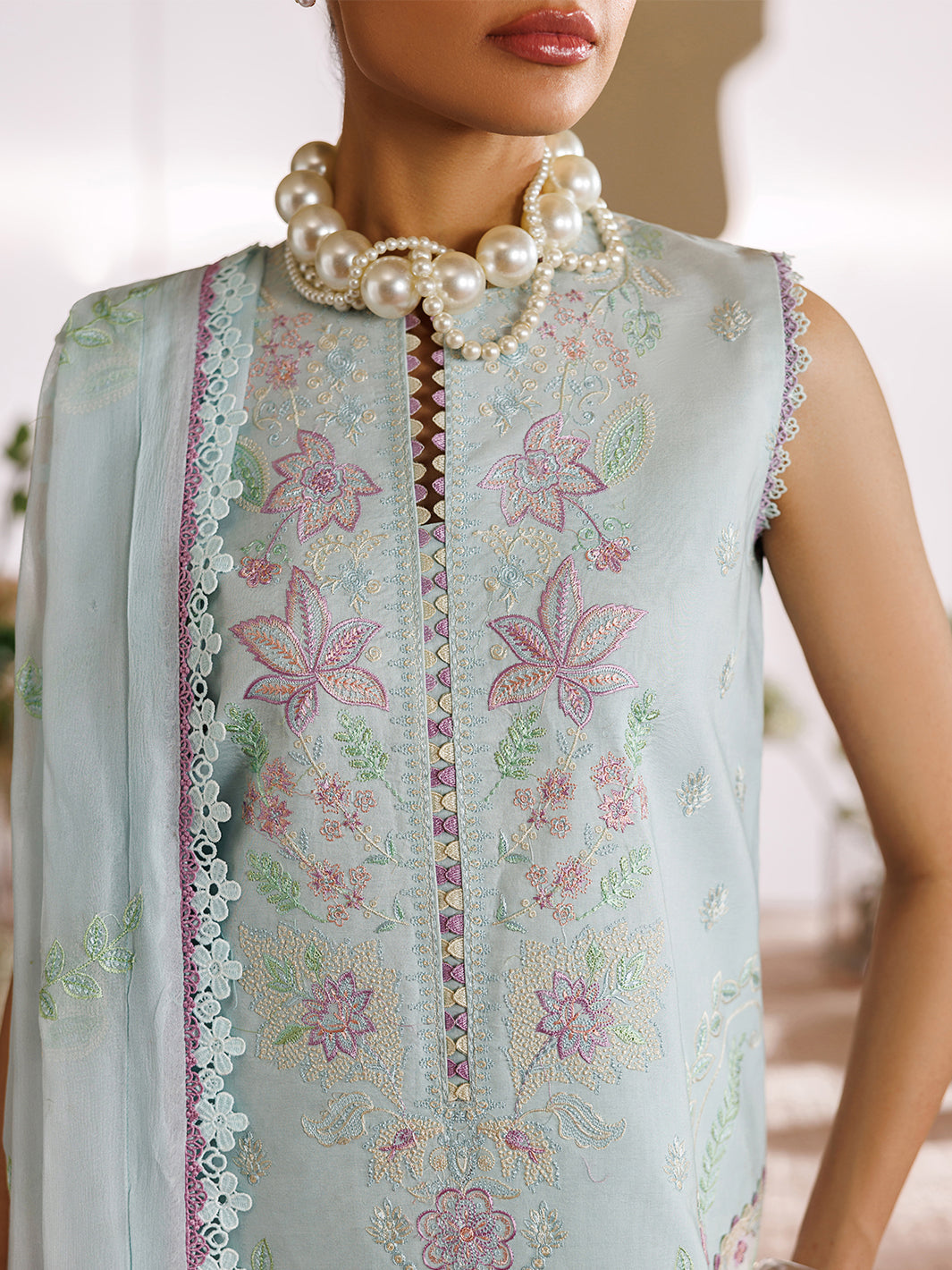 Morbagh Luxury Lawn – M-01