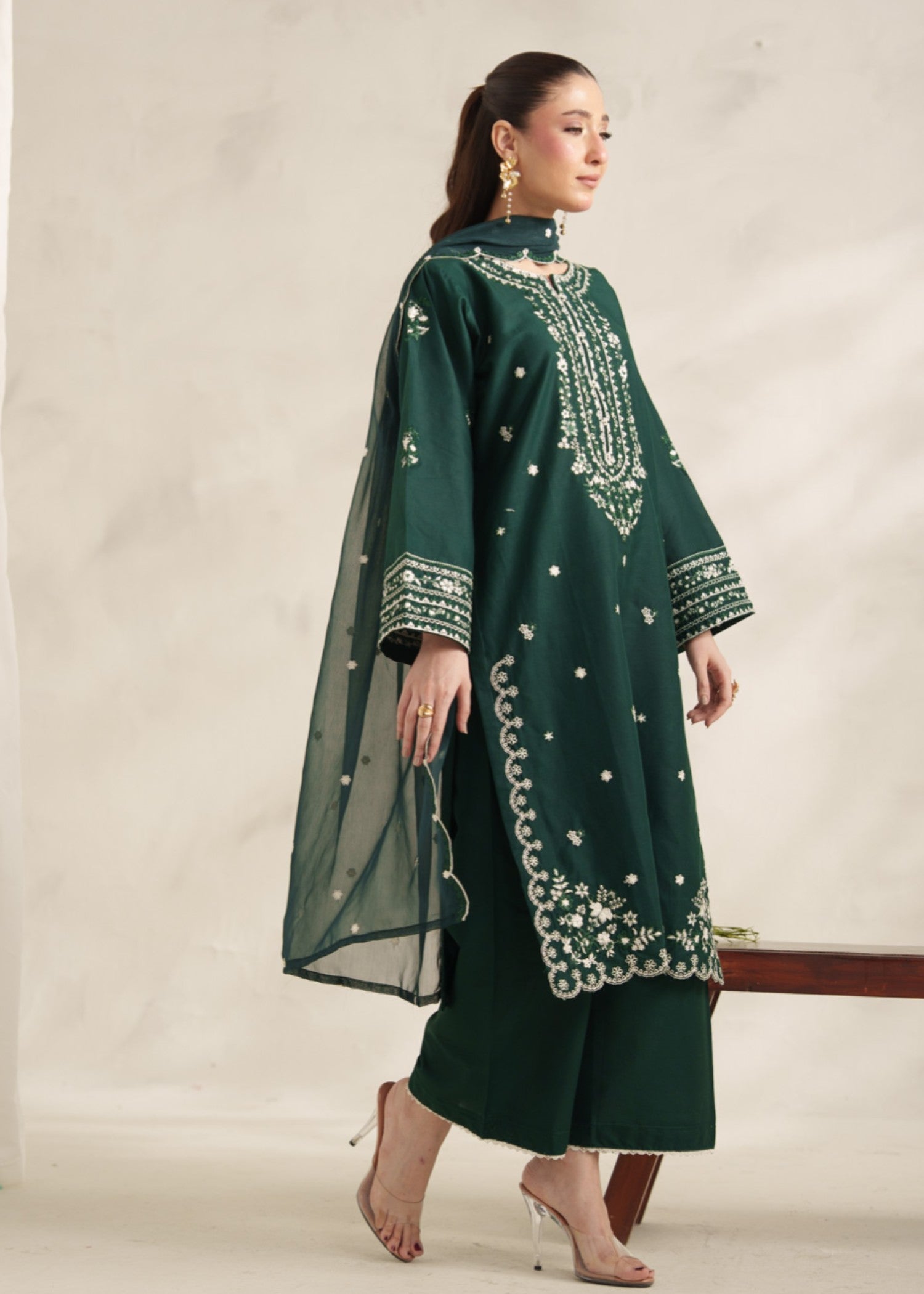lawn Kurta Set in Bottle green
