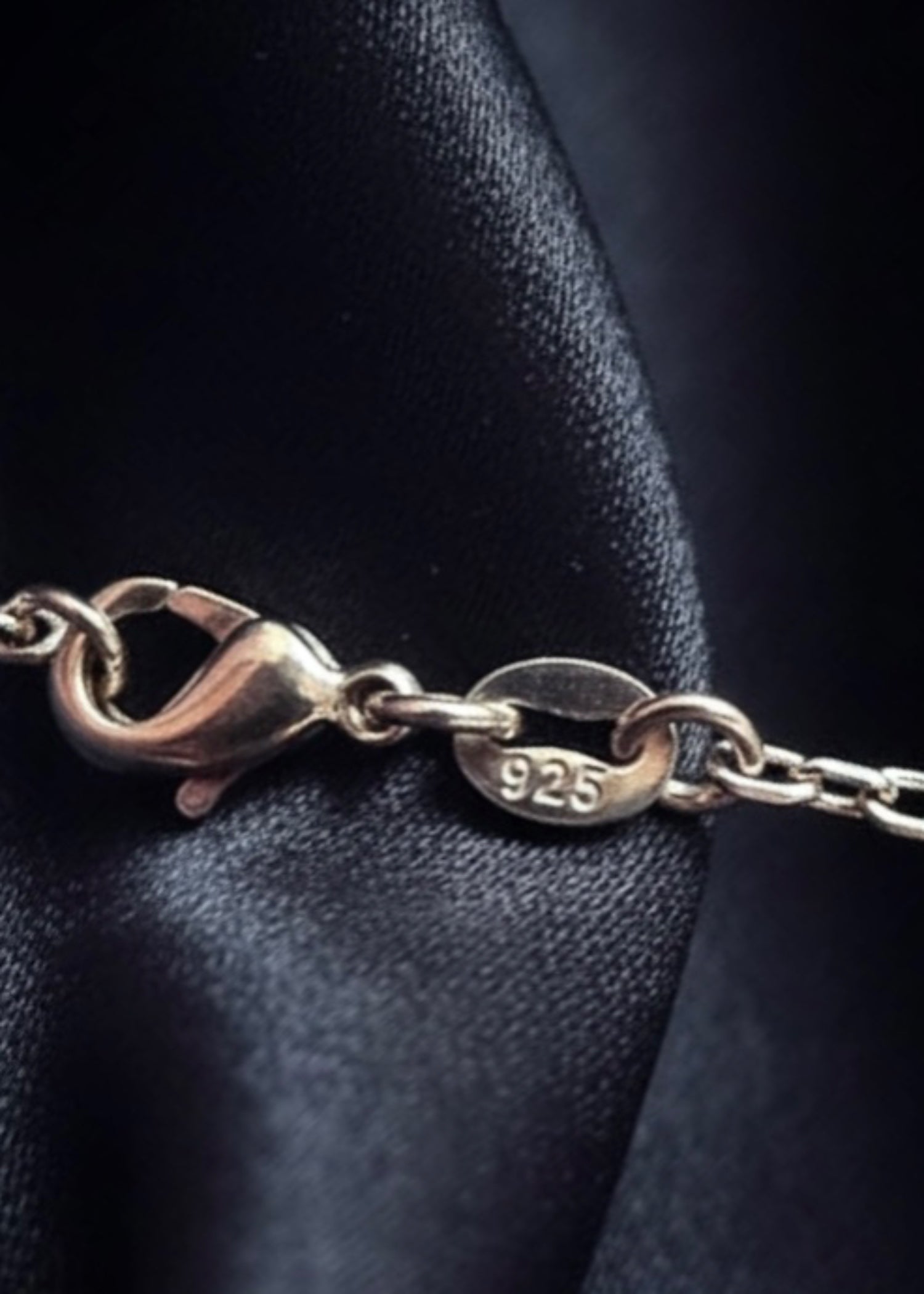 Necklace in Gold Color by - Trendy Women Necklace DVF6891