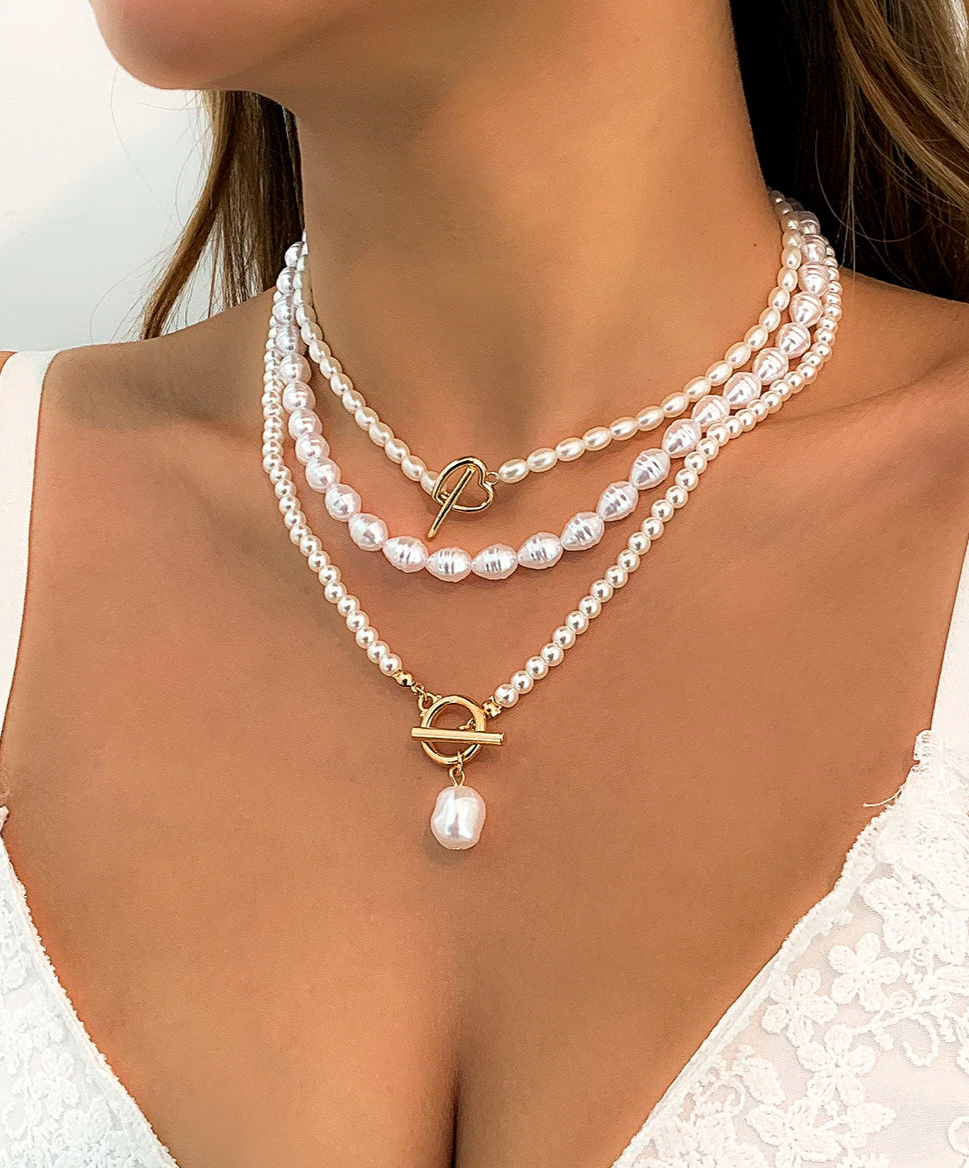 DORATY NECKLACE