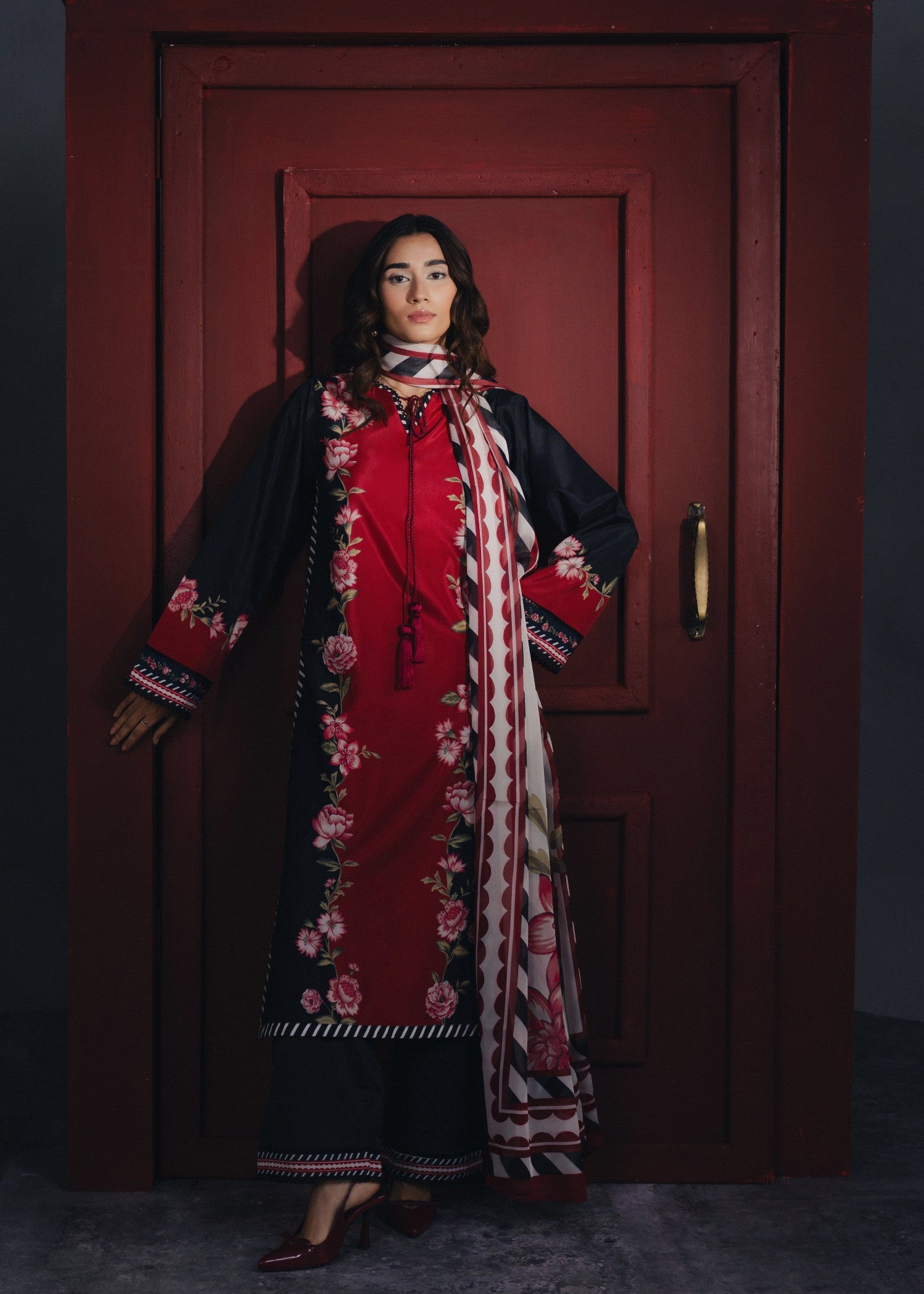 crepe Kurta Set in Maroon