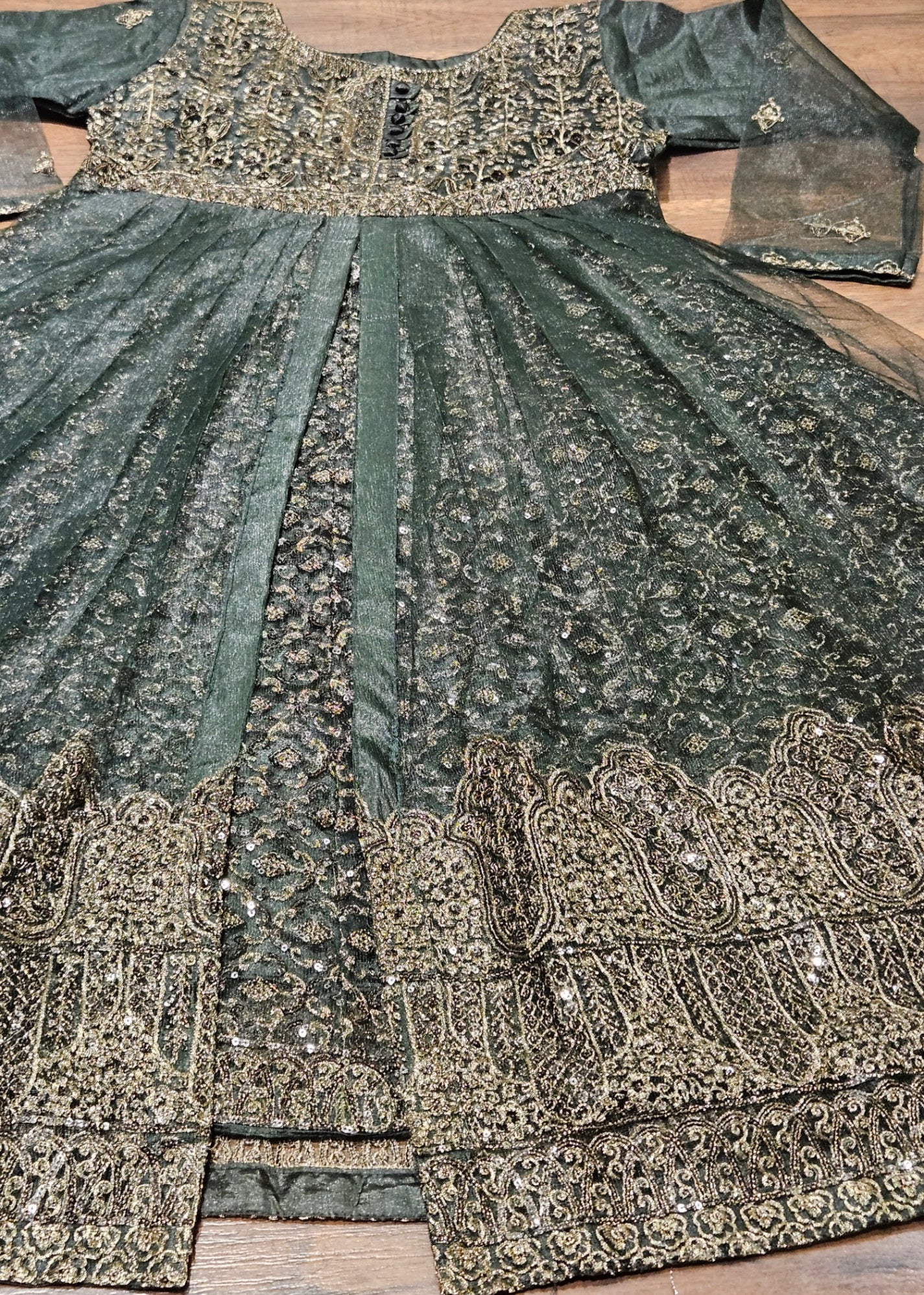 net Pishwas in Bottle green