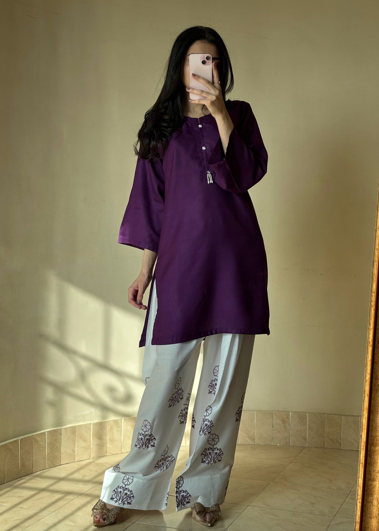 linen Kurta Set in White, purple