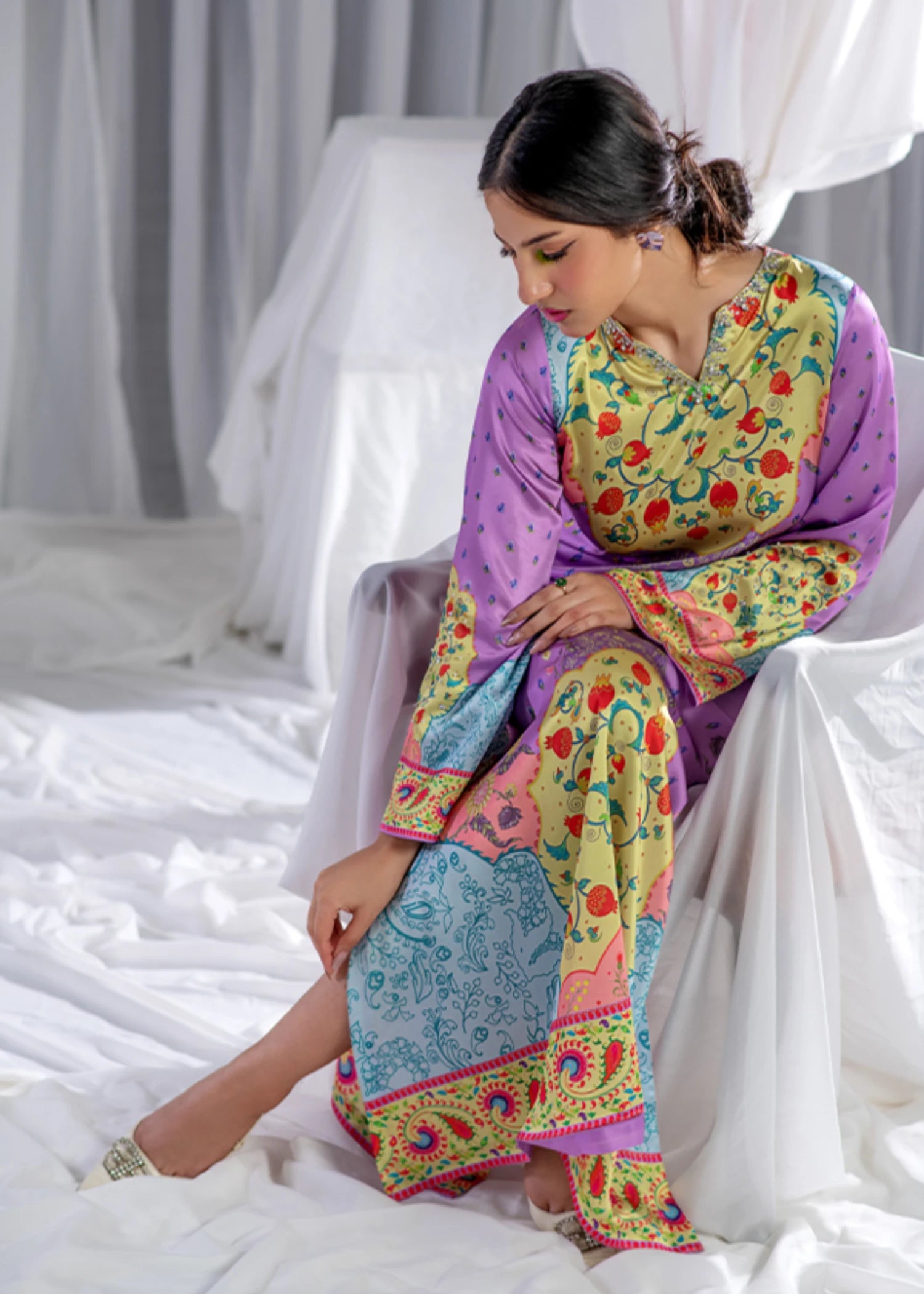 silk Kaftan in Lilac