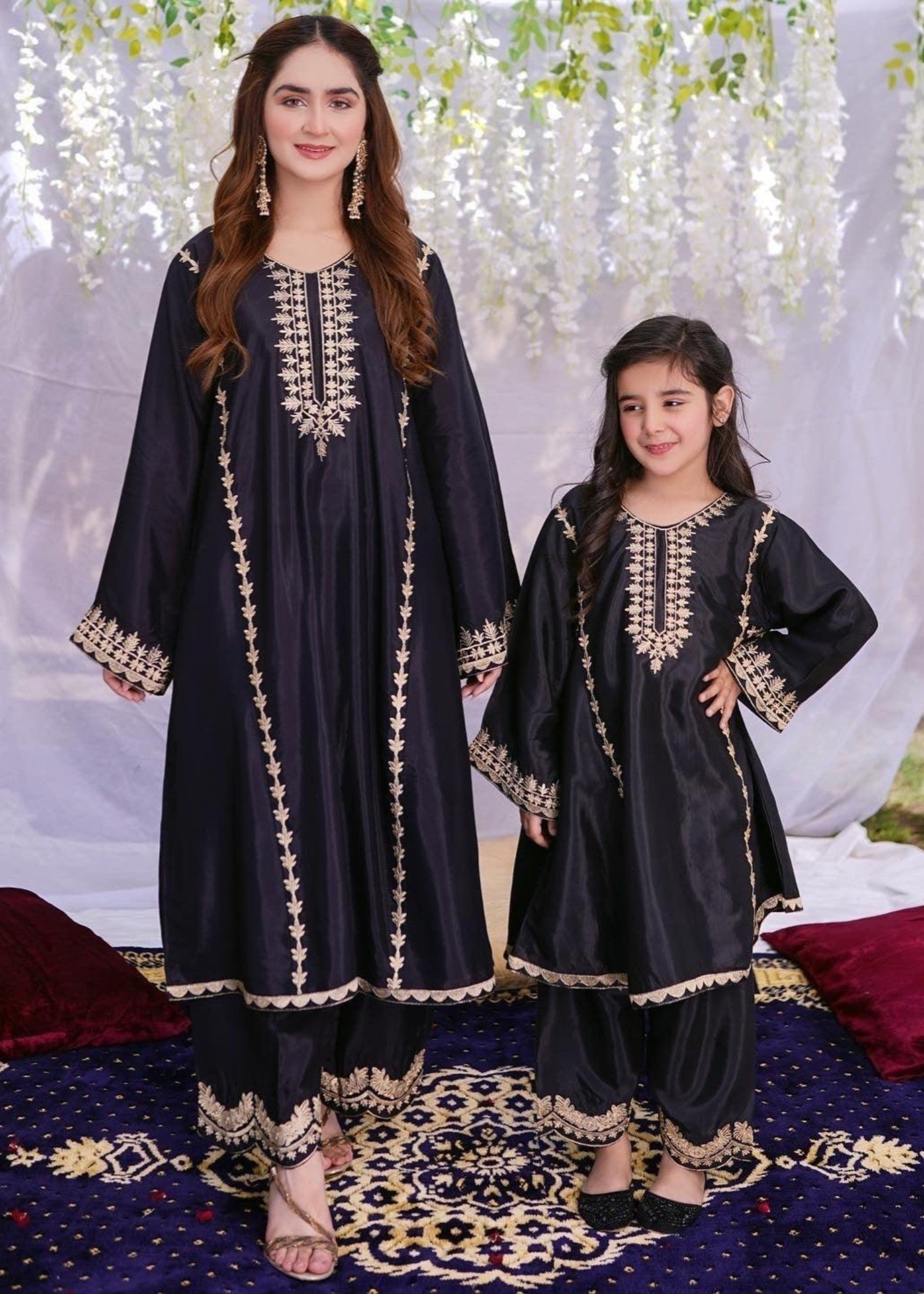 raw silk Pishwas in Black