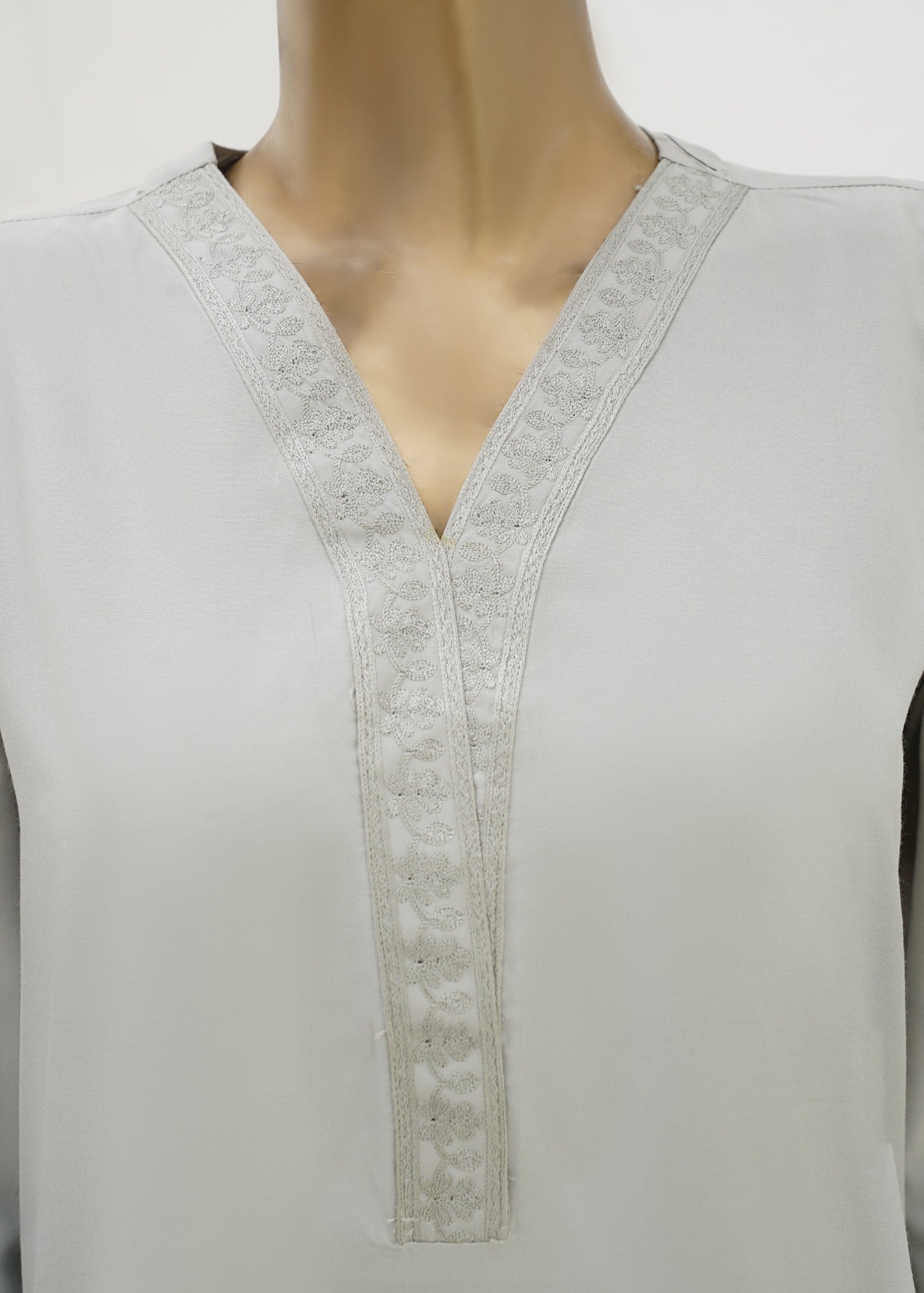 poly viscose Kurta Set in Light grey