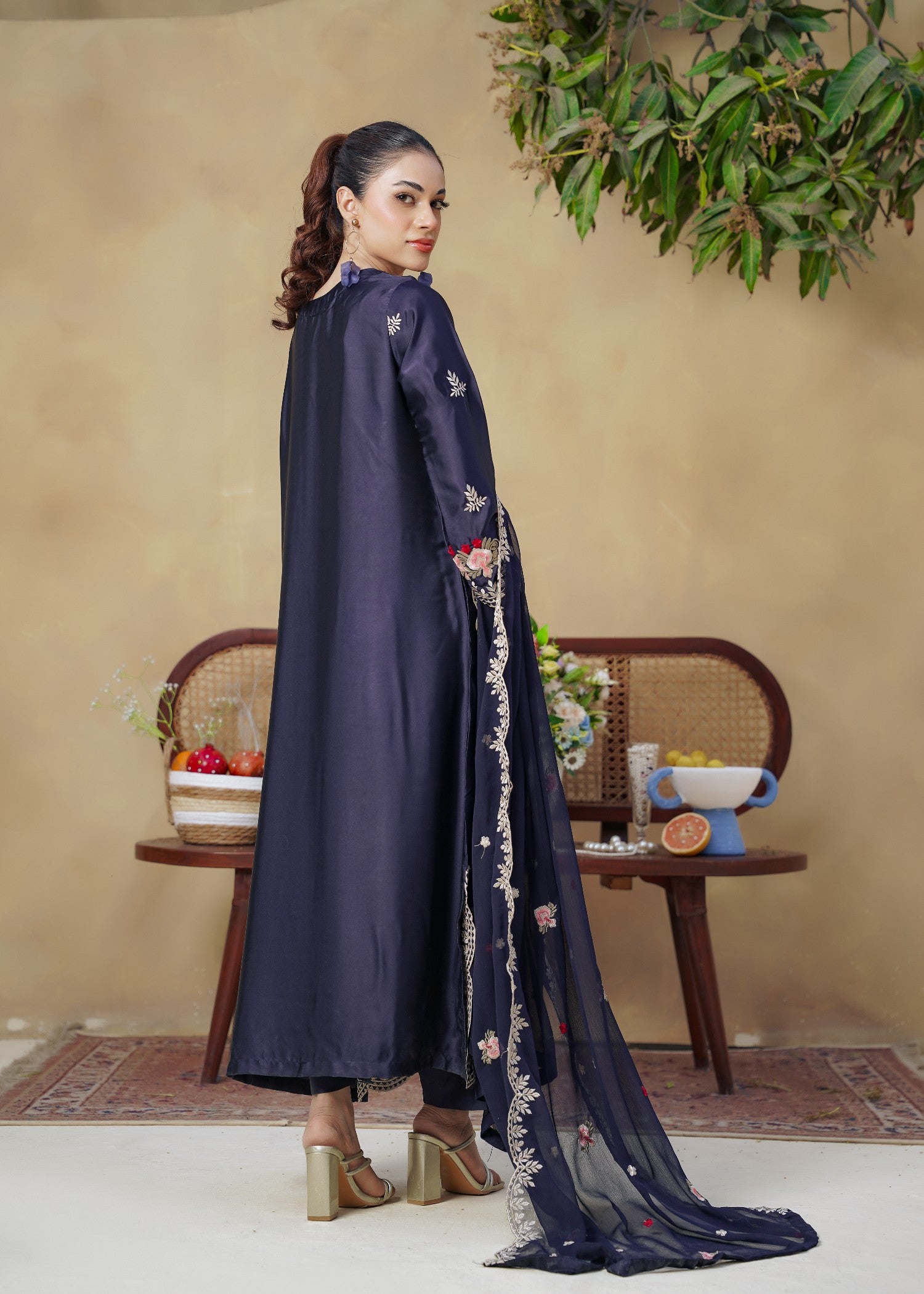 silk Kaftan in Navy blue