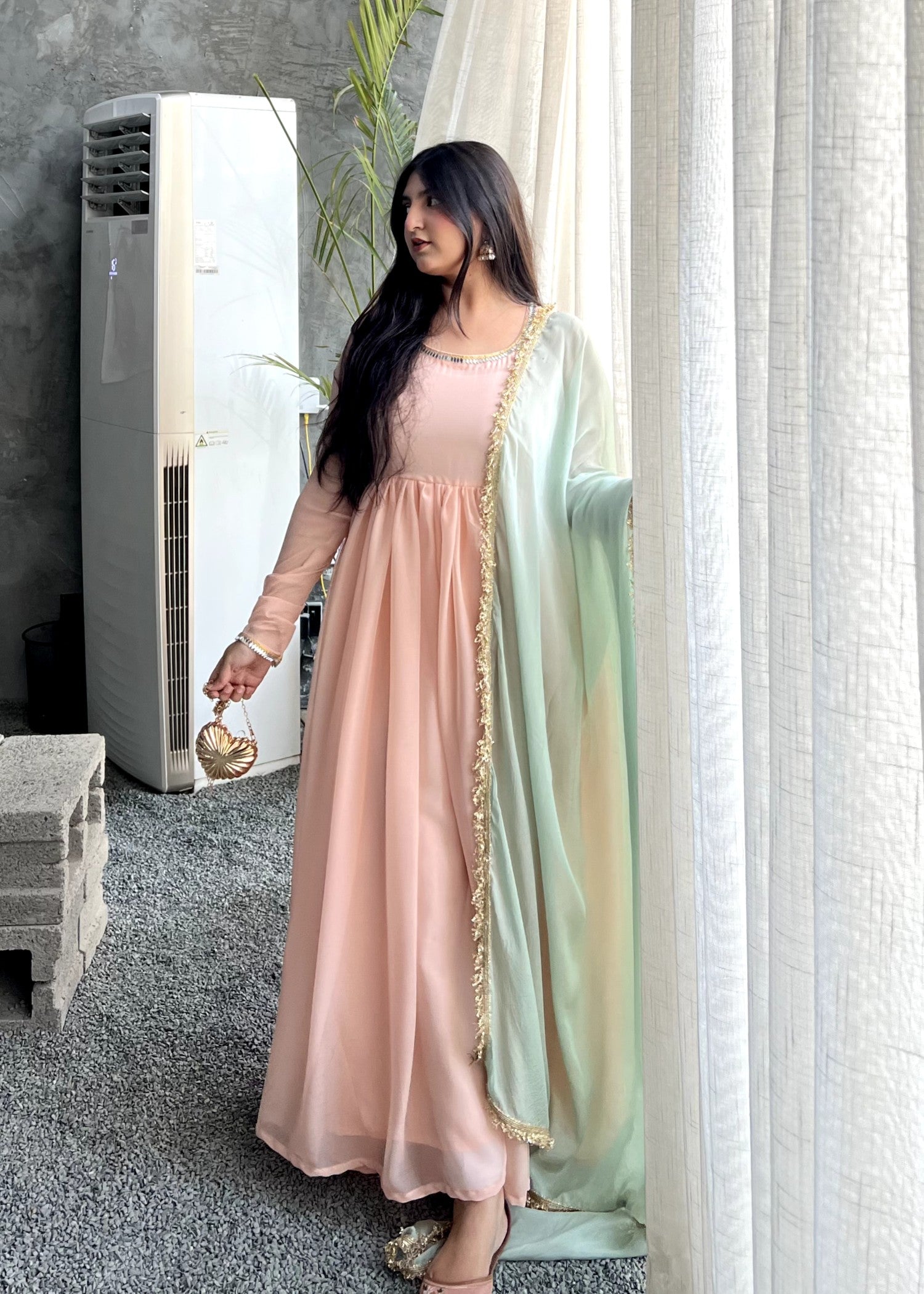 bemberg crinkle chiffon Maxi in Pink, pistachio green