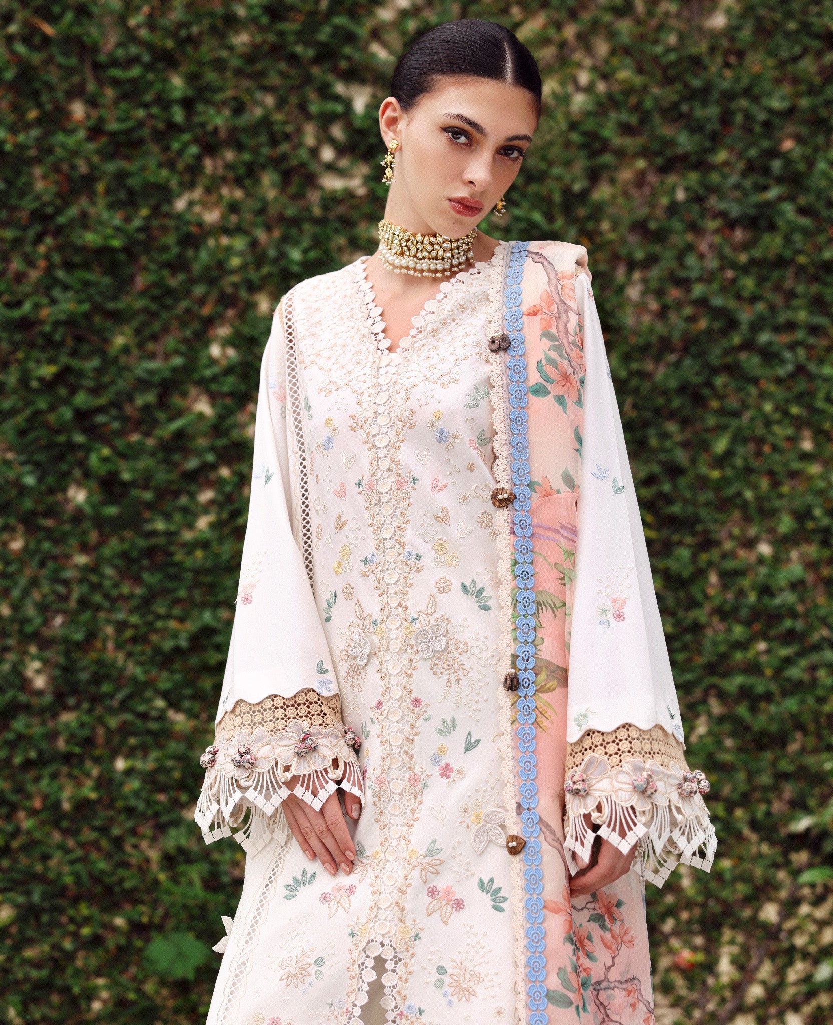 Lilas Lawn – Amaya