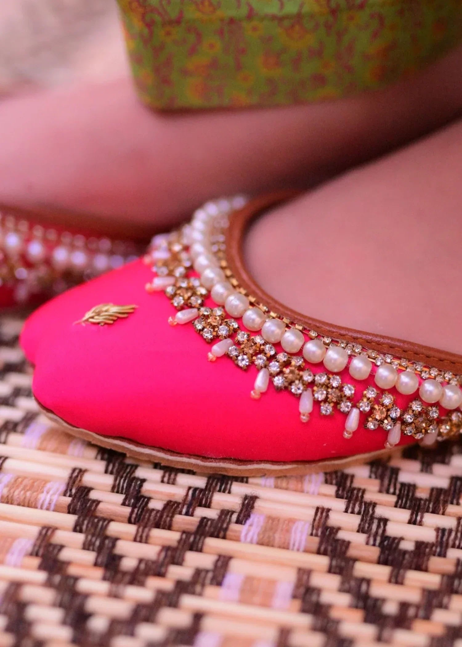 Khussa in Deep pink by - High Quality Women Khussa PNJ2116