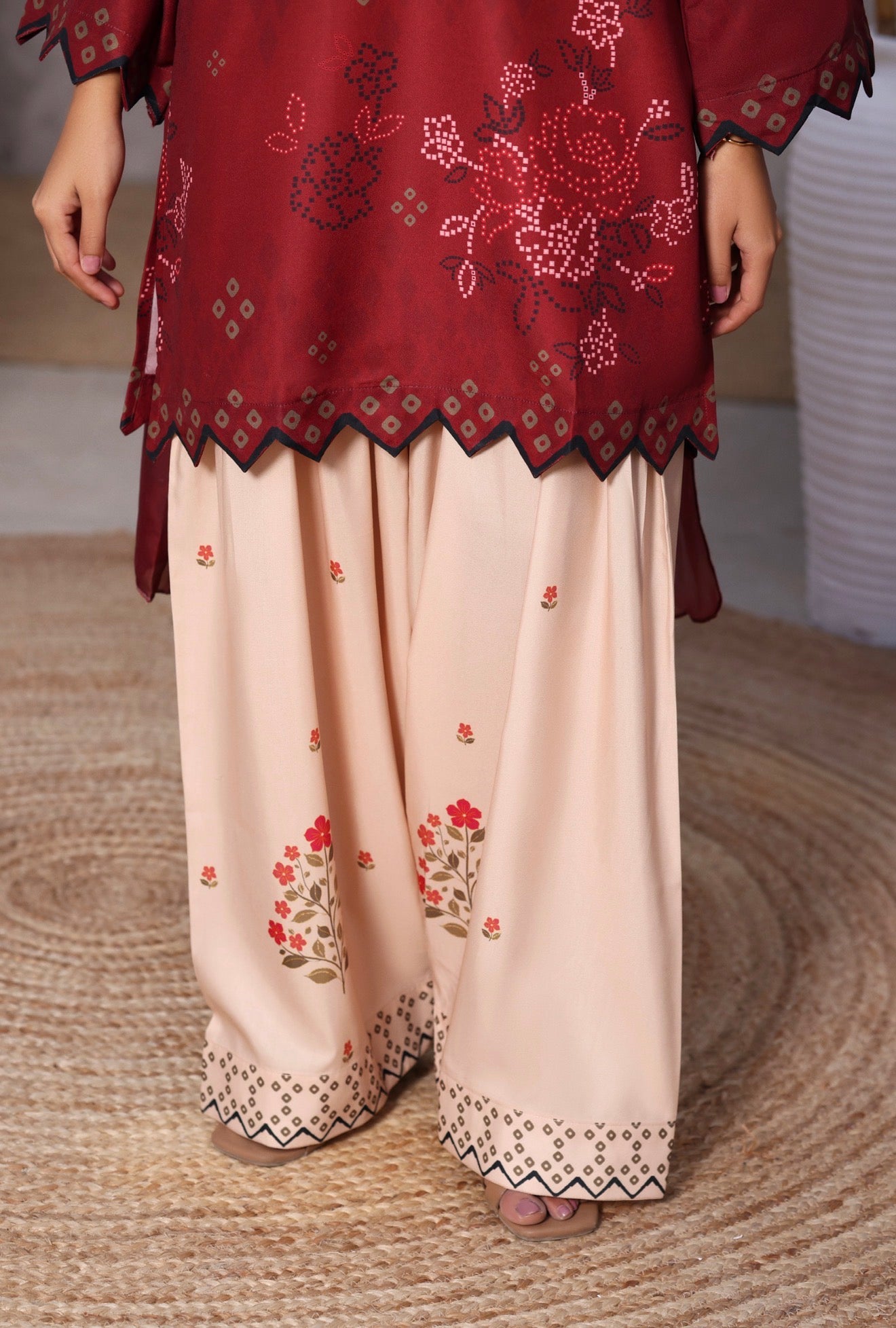 swiss lawn Kurta Set in Blood red