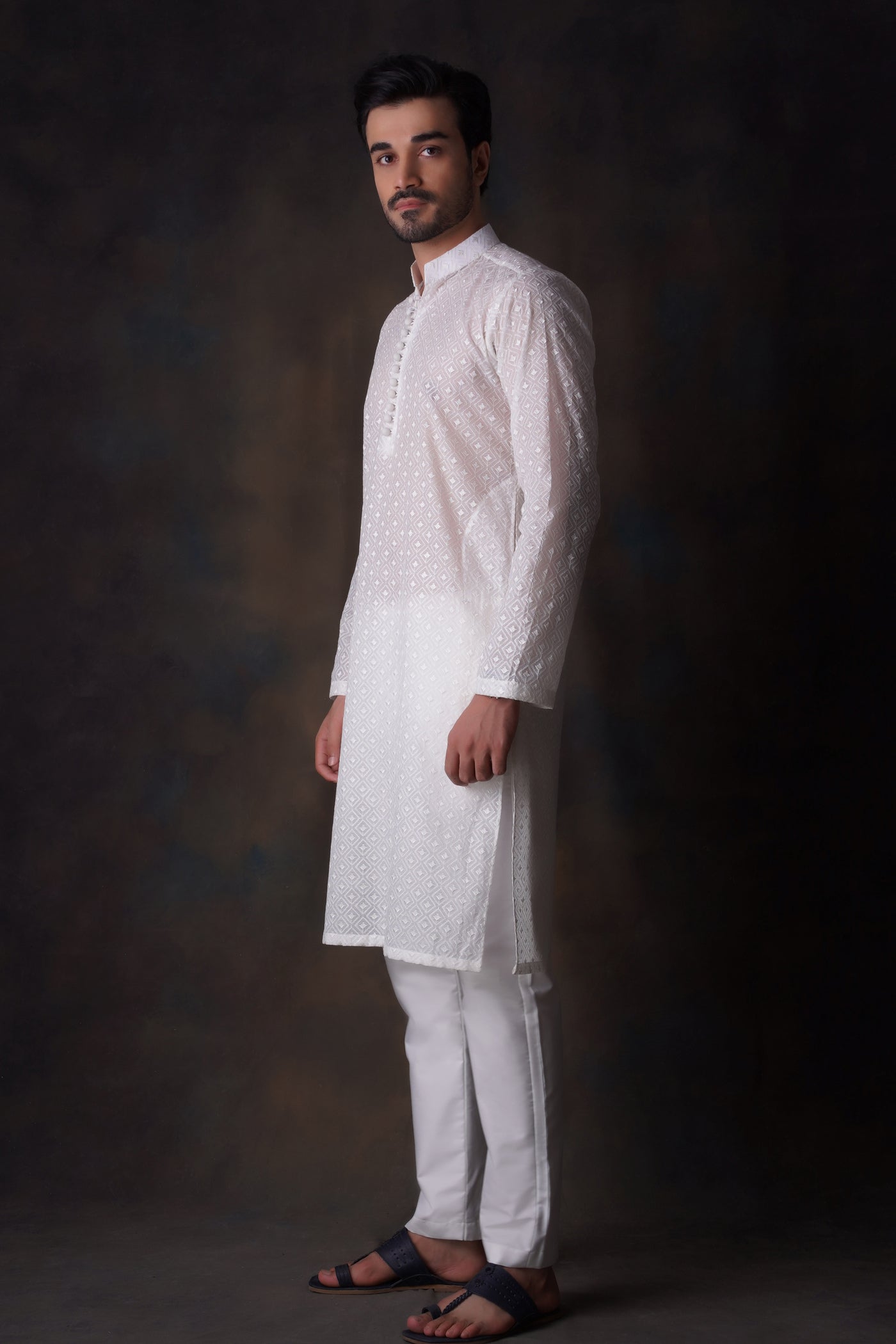 chikankari cotton Kurta Set in Off-white