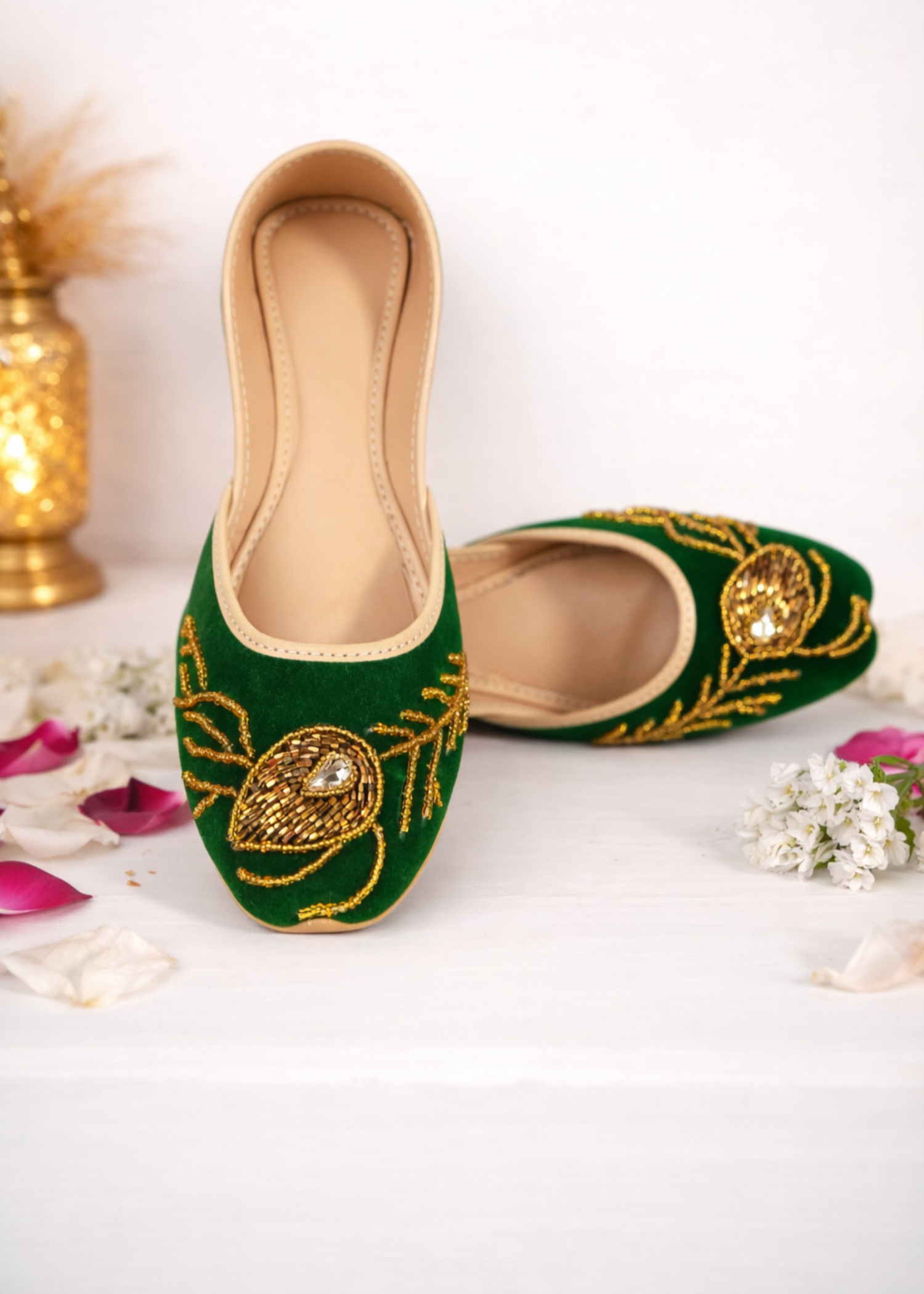 Khussa in Green by - High Quality Women Khussa SYN4921