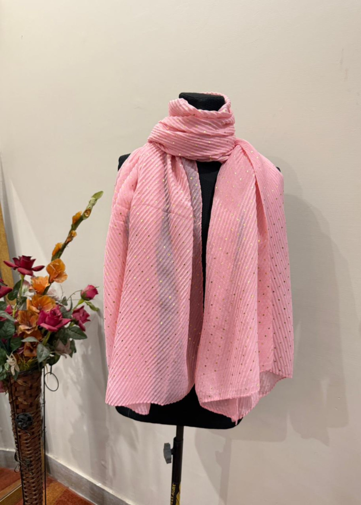 textured lawn Hijab in Cherry blossom pink