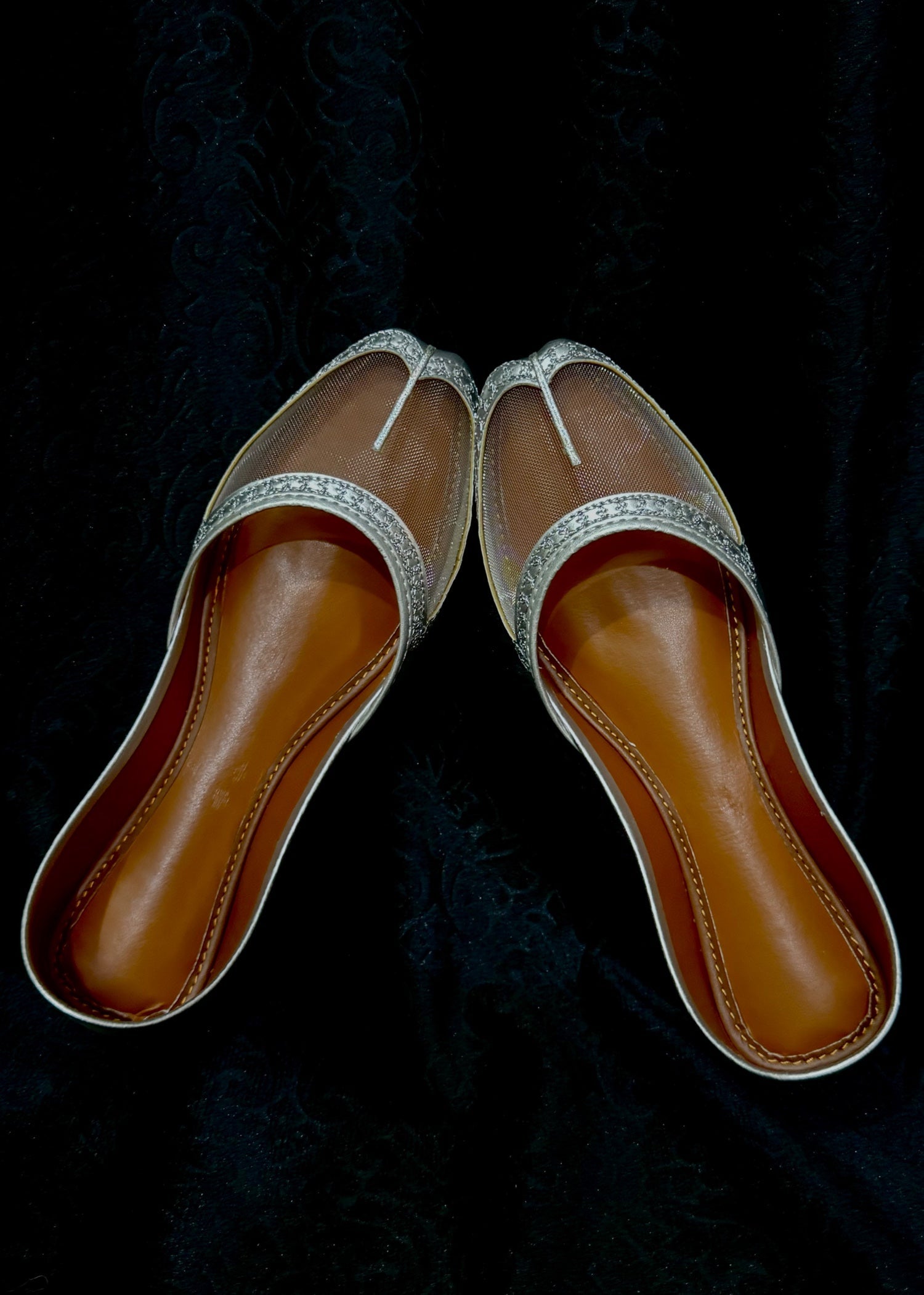 Khussa in Silver by - High Quality Women Khussa TPD0809