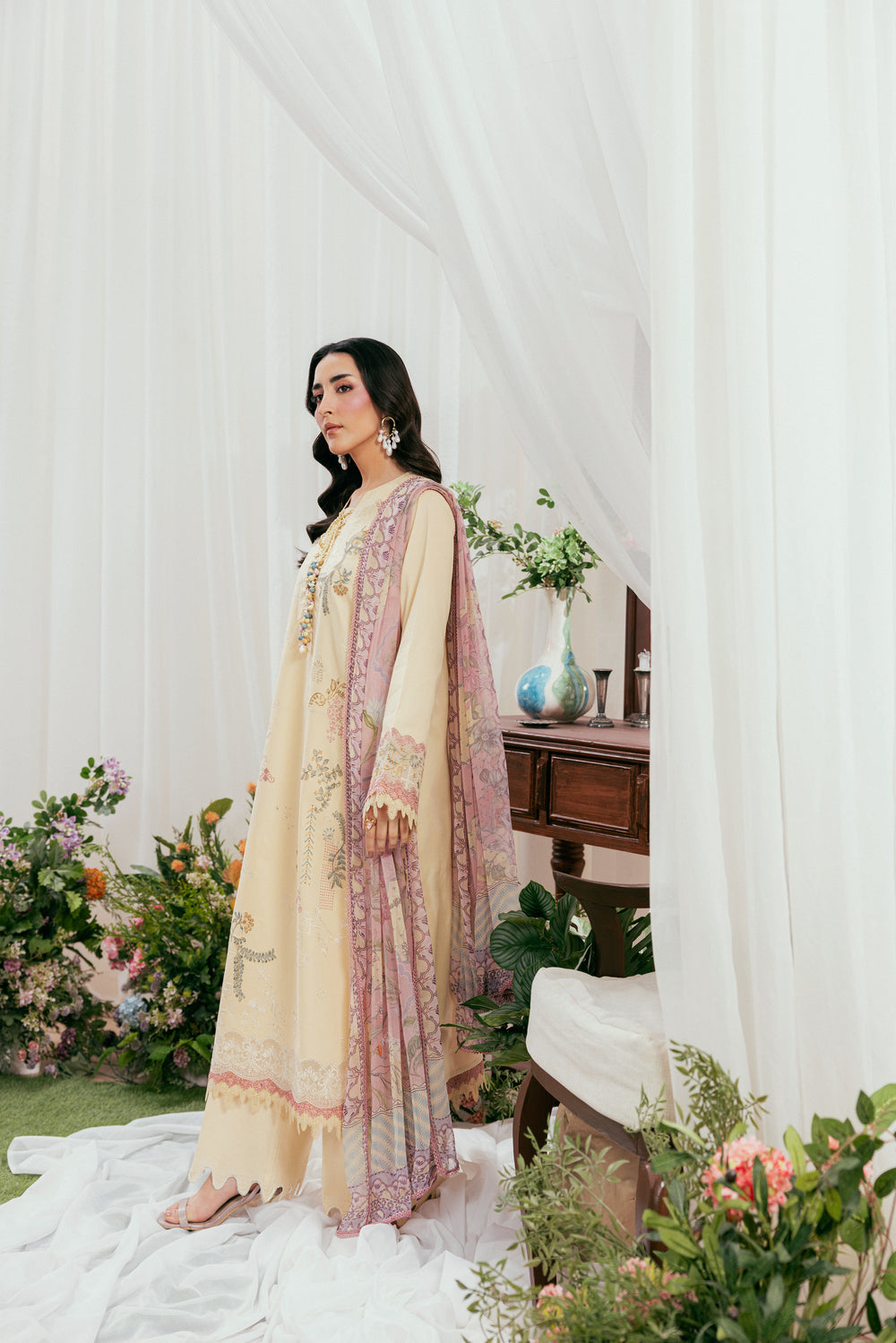 Zync Luxury Lawn – FZL-6B