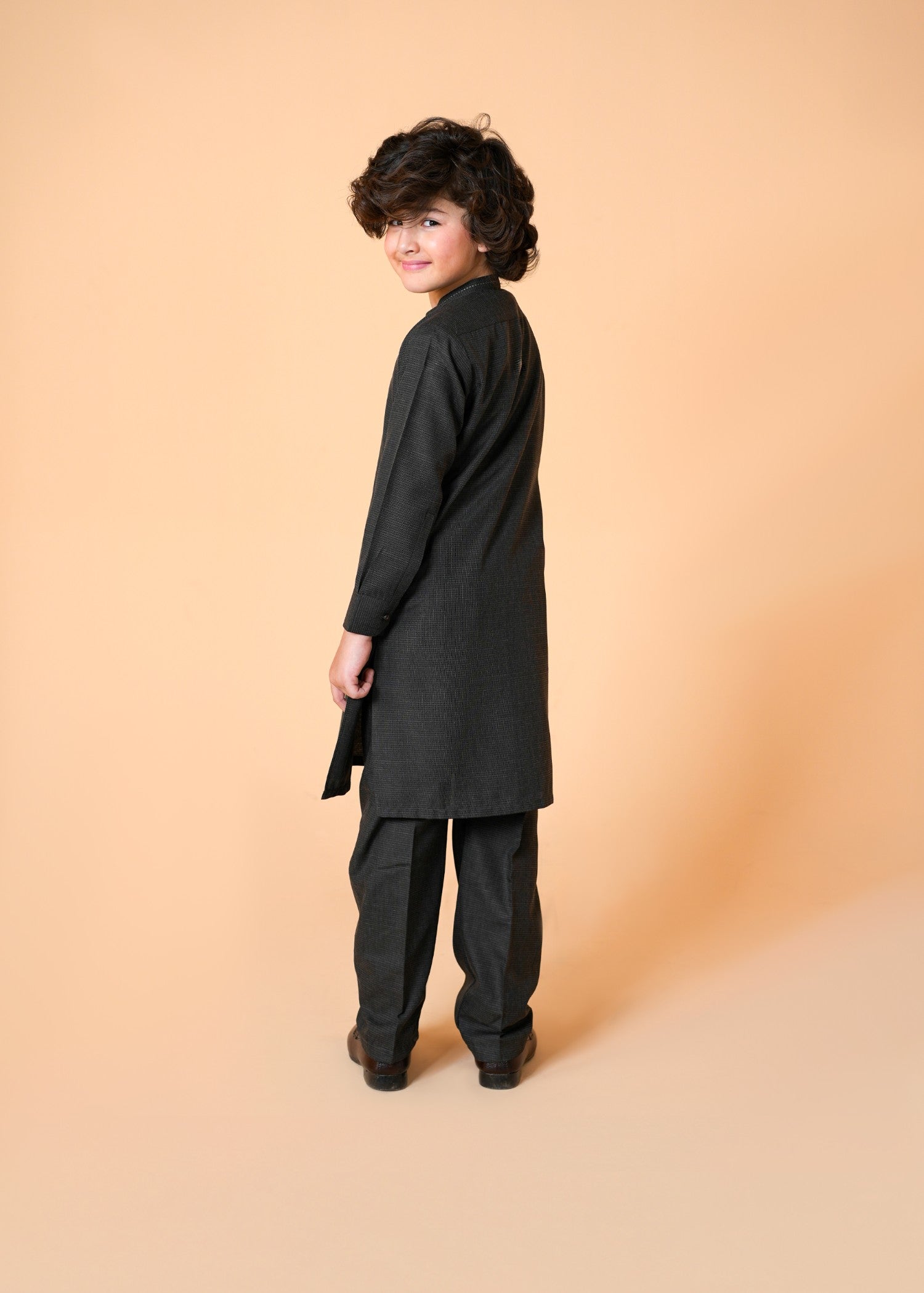 wash & wear Kurta Set in Charcoal black