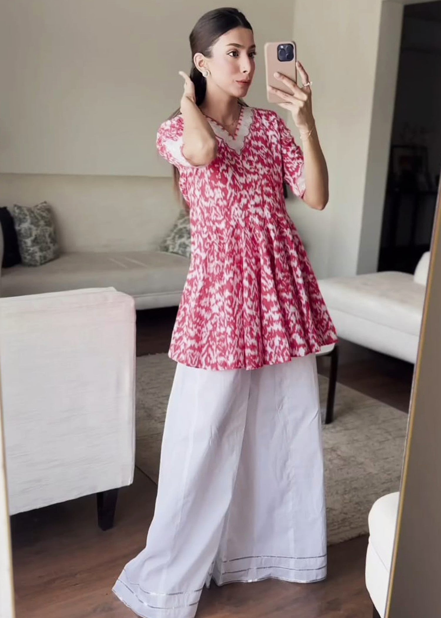 lawn Peplum in Hot pink