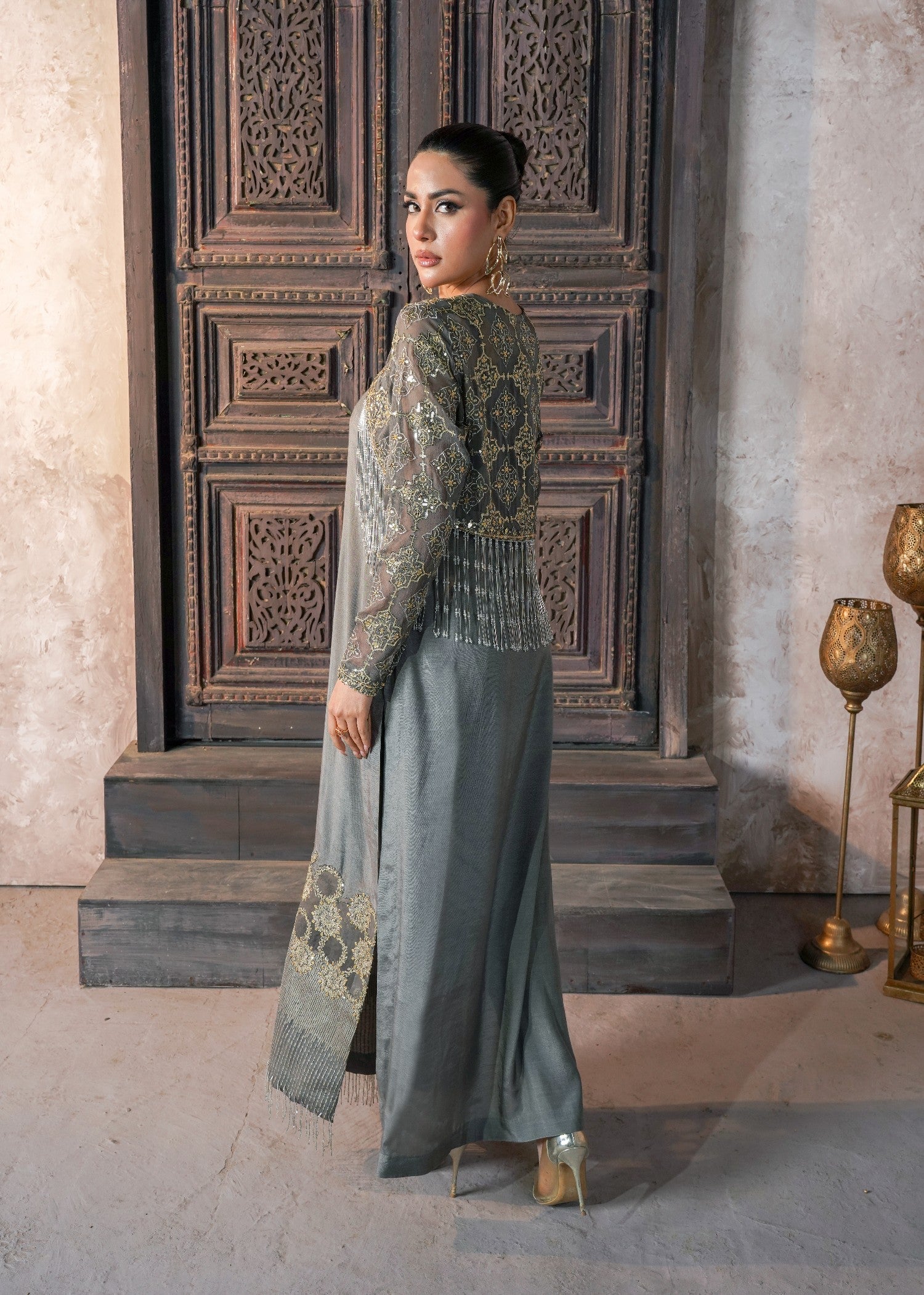 silk Unstitched in Grey