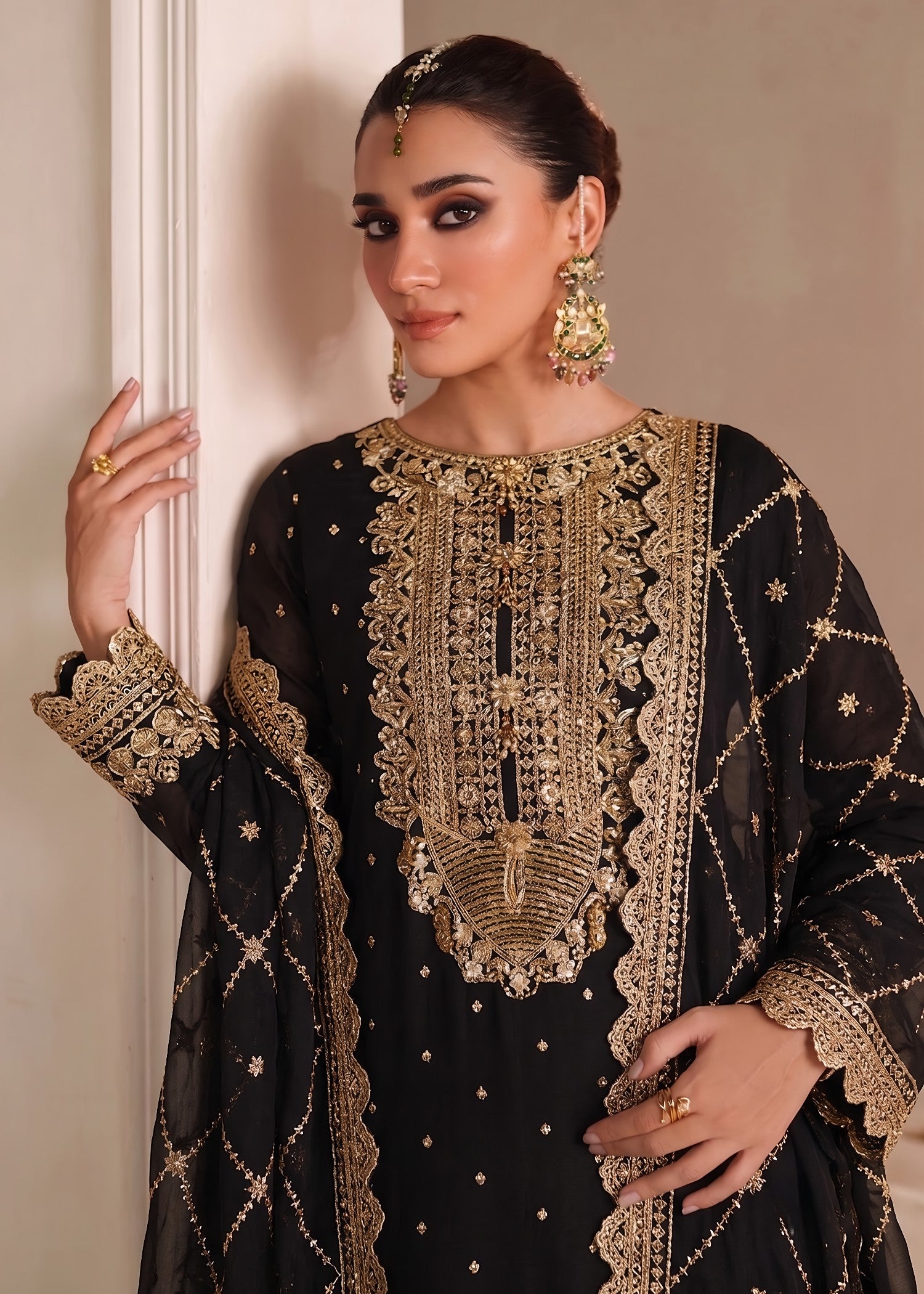 bemberg crinkle chiffon Kurta Set in Black