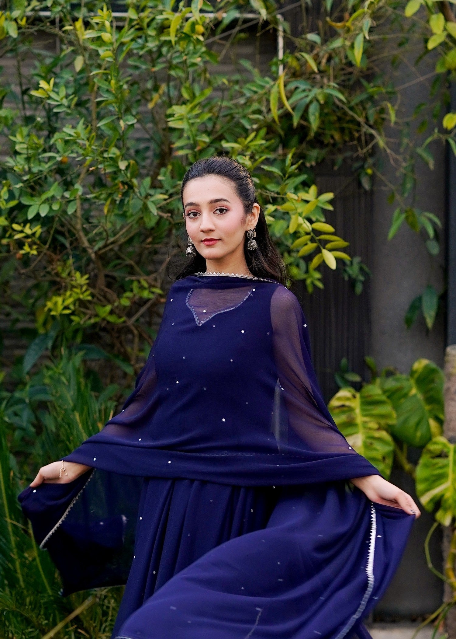 bemberg crinkle chiffon Maxi in Dark blue