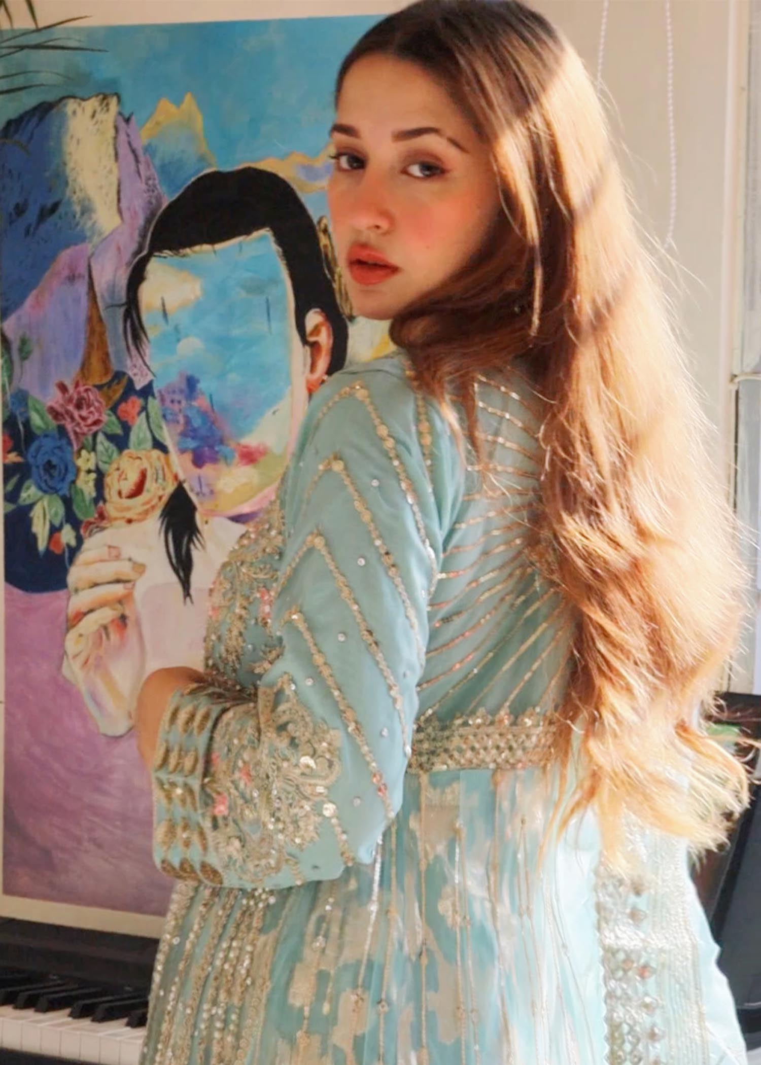 net Maxi in Ice blue
