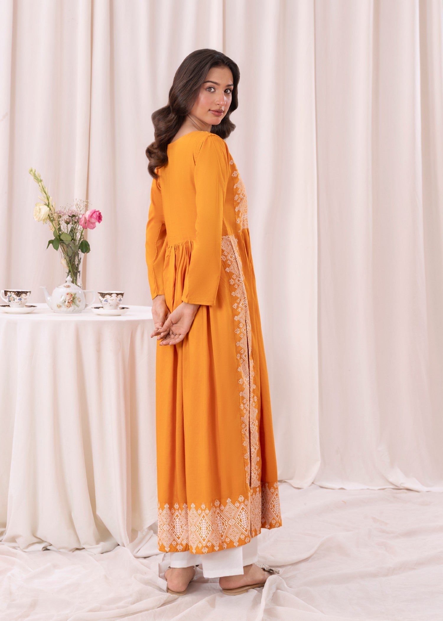 linen Kurti in Mustard