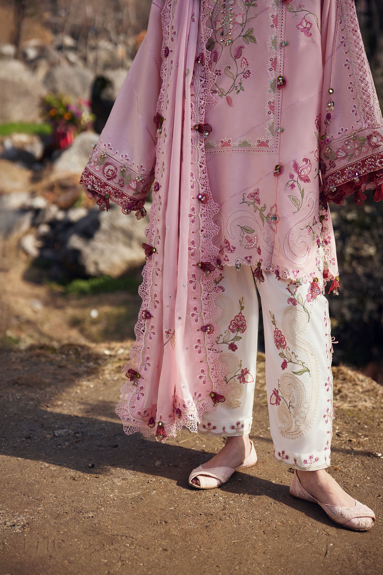 Festive Luxury Lawn – ZL26-06B
