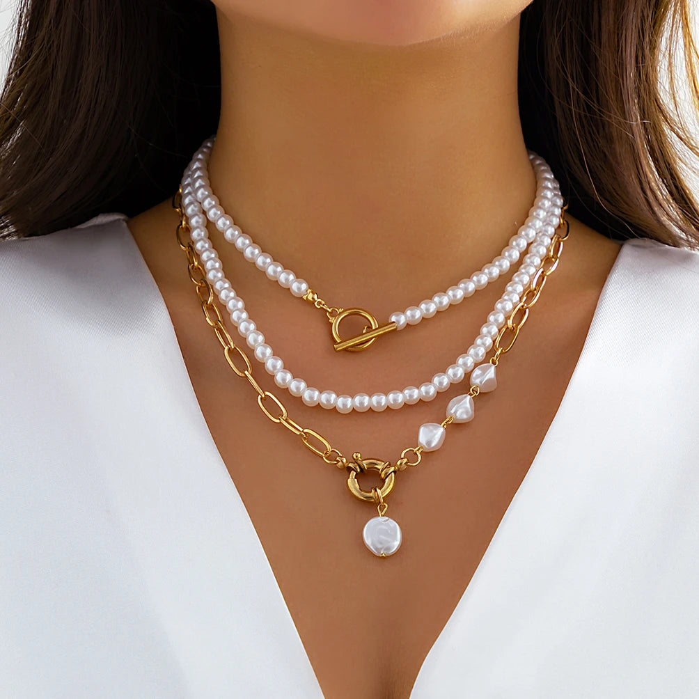 DORATY NECKLACE