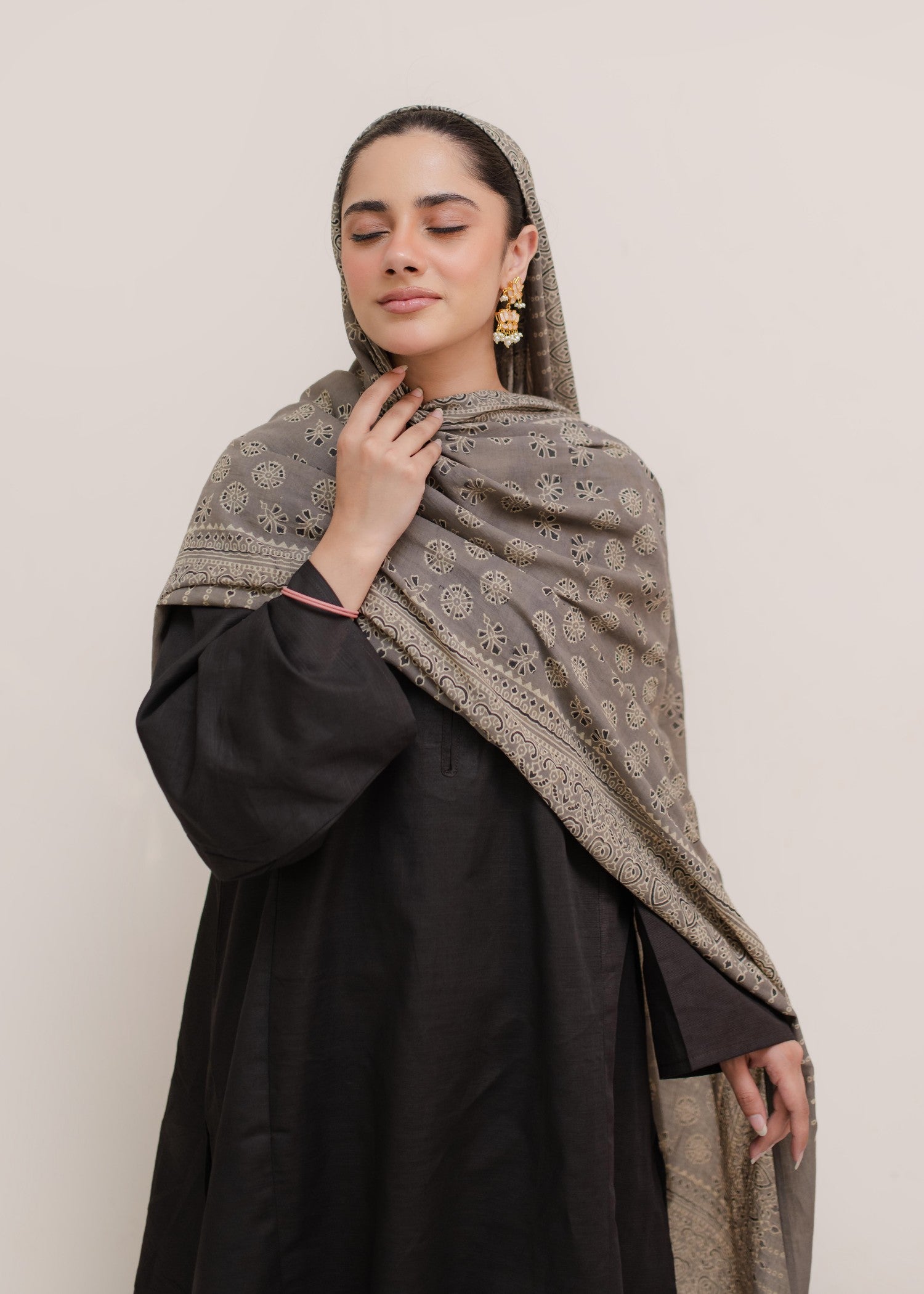 lawn cotton Hijab in Steal grey