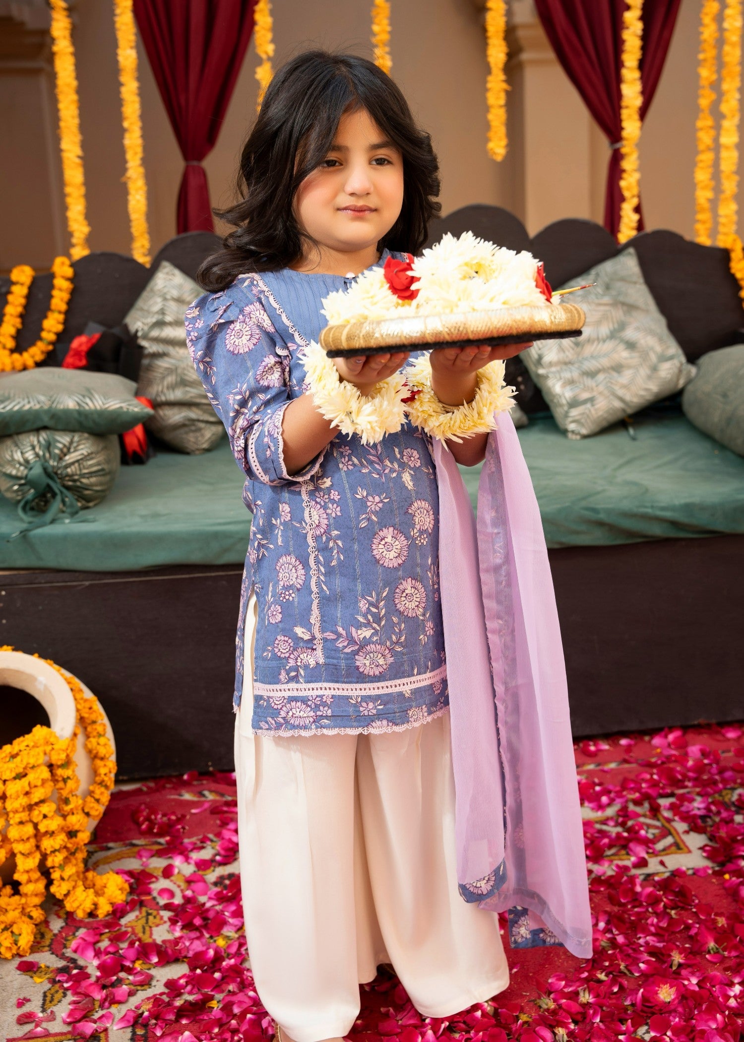 boski Kurta Set in Royal blue