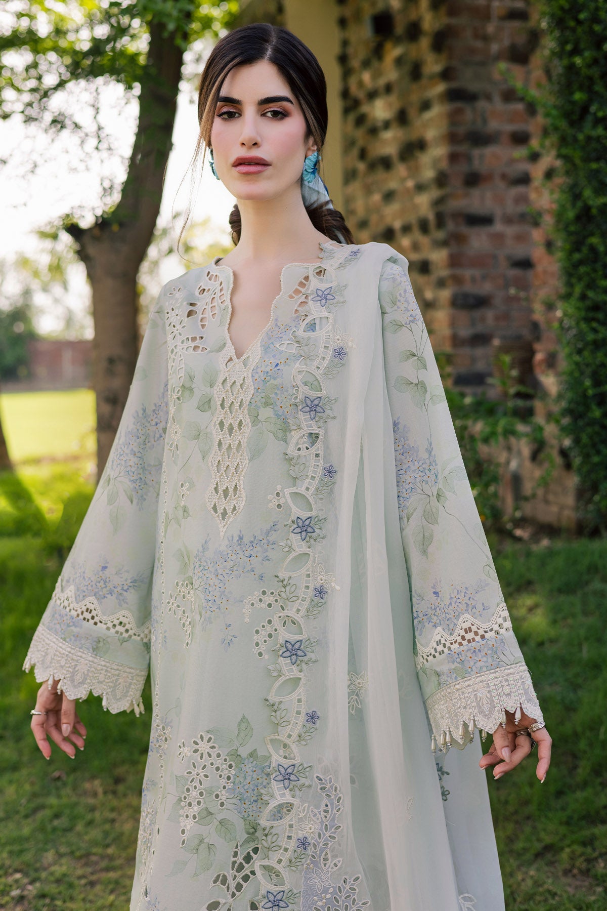 Lily May Lawn – NE-262