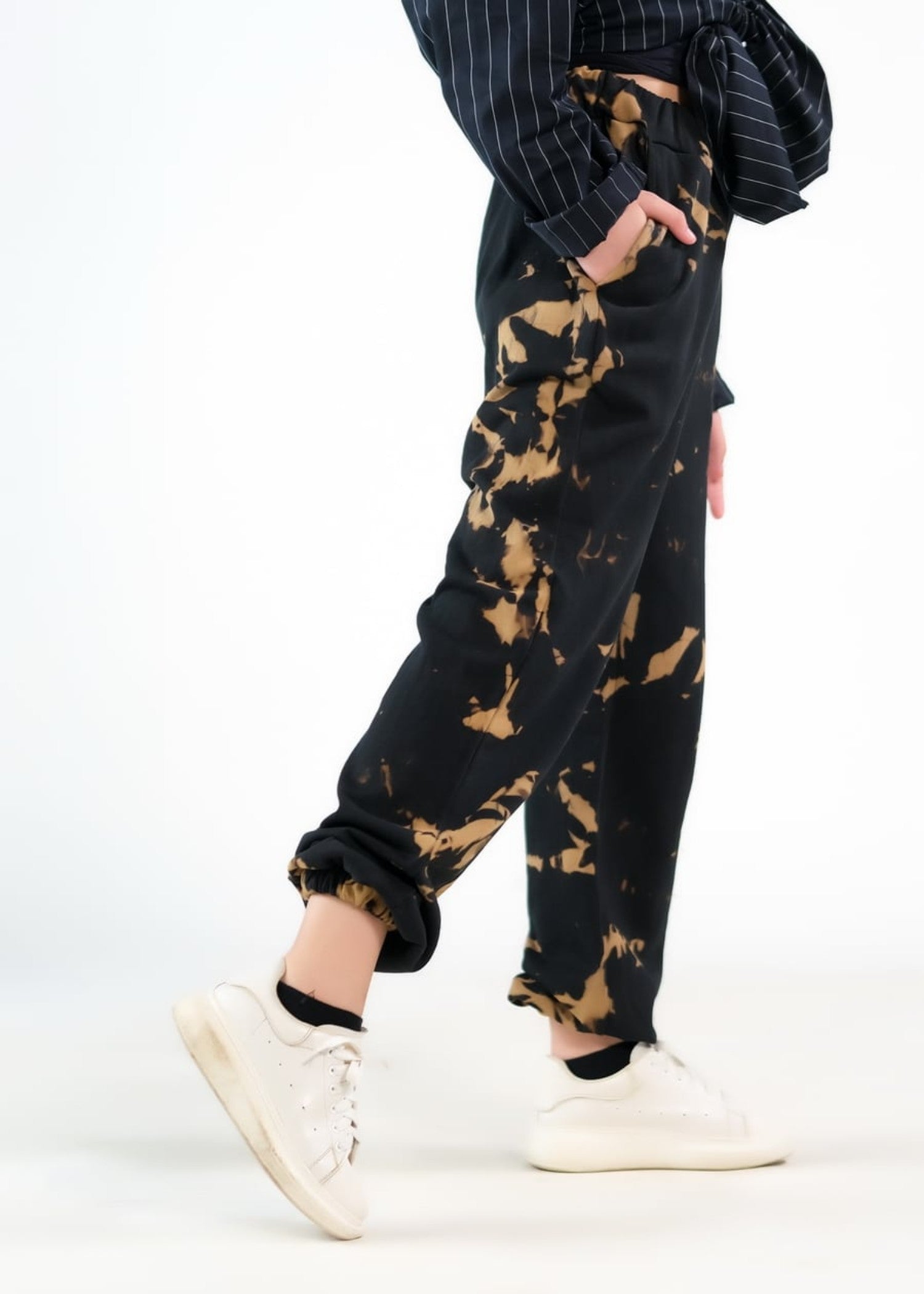 crepe Trousers in Black