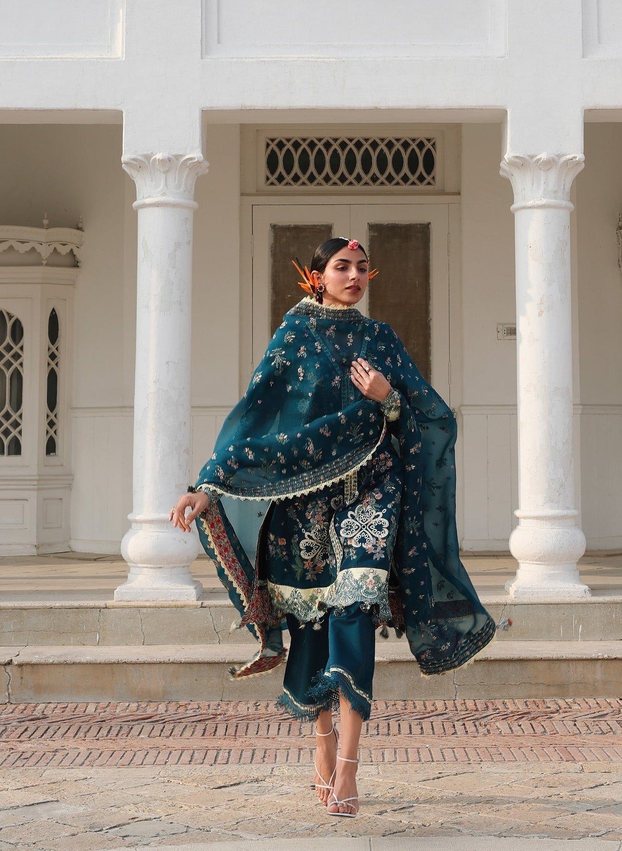 Luxury Lawn Eid Edit – Azraq