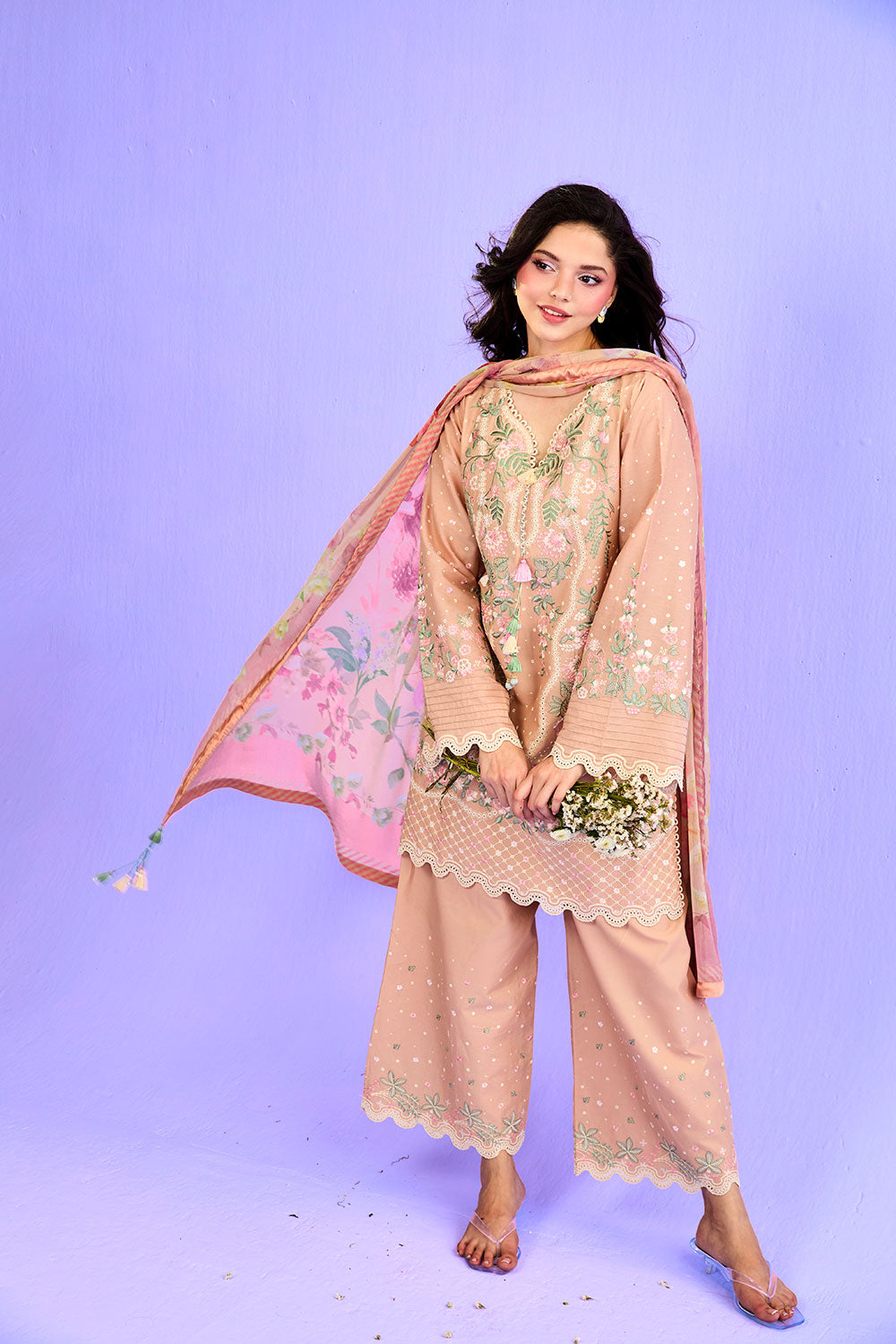 Vital Luxury Lawn Vol-2 – D-5B