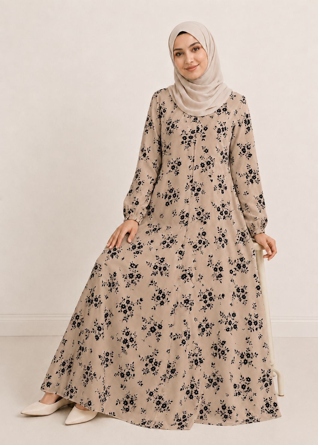 crepe georgette Abaya in Beige