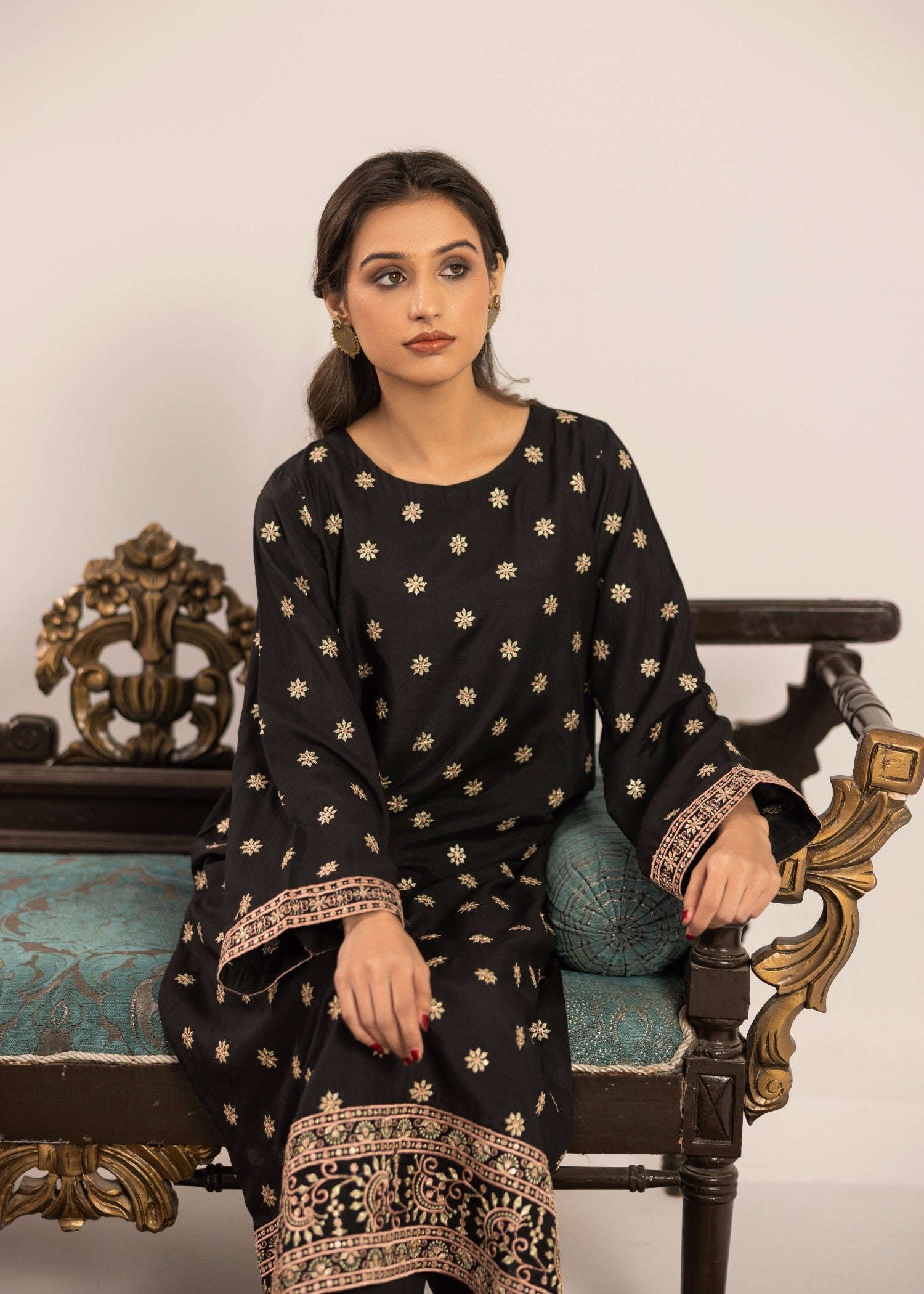 chambray Kurta Set in Black
