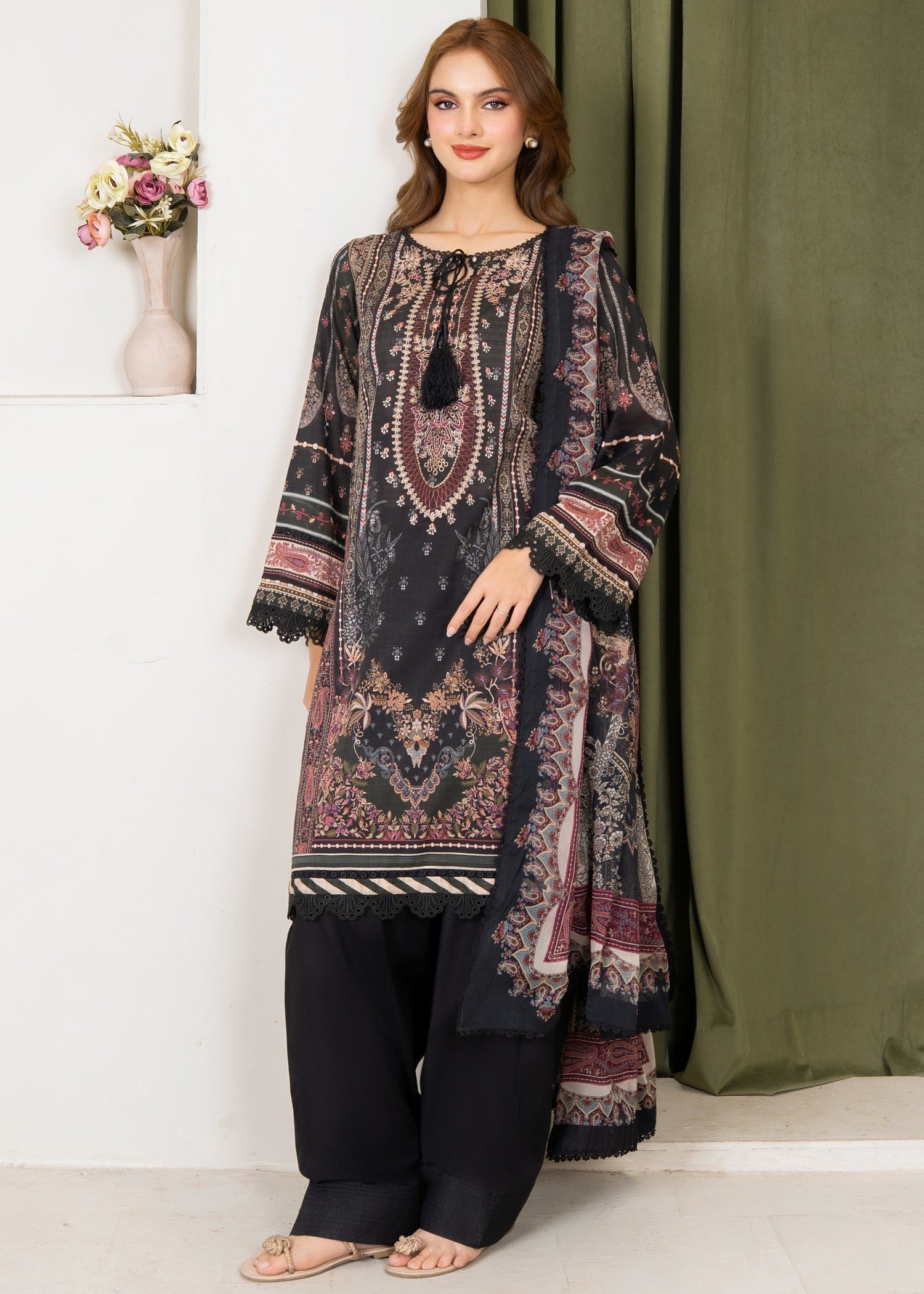 slub lawn Kurta Set in Black