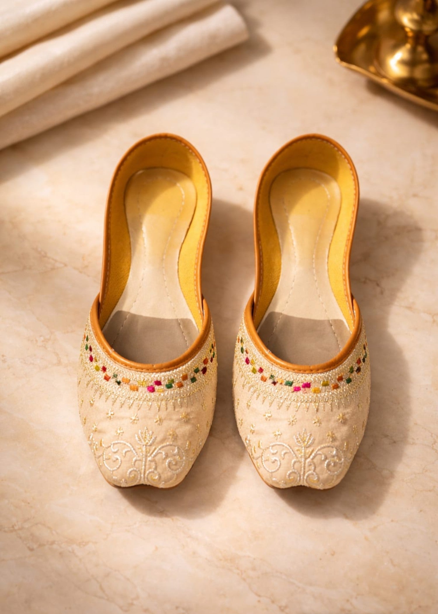 Khussa in Cream by - High Quality Women Khussa QNS2663