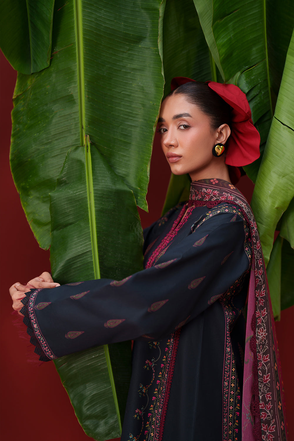 Laanem Luxury Lawn – AZAI-A-SRL26-03