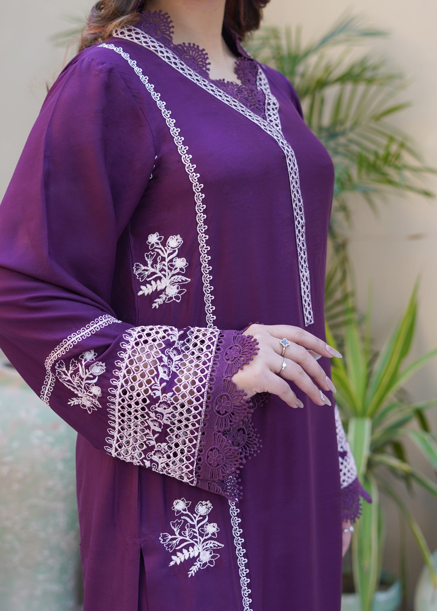 arabic lawn Kurta Set in Deep purple