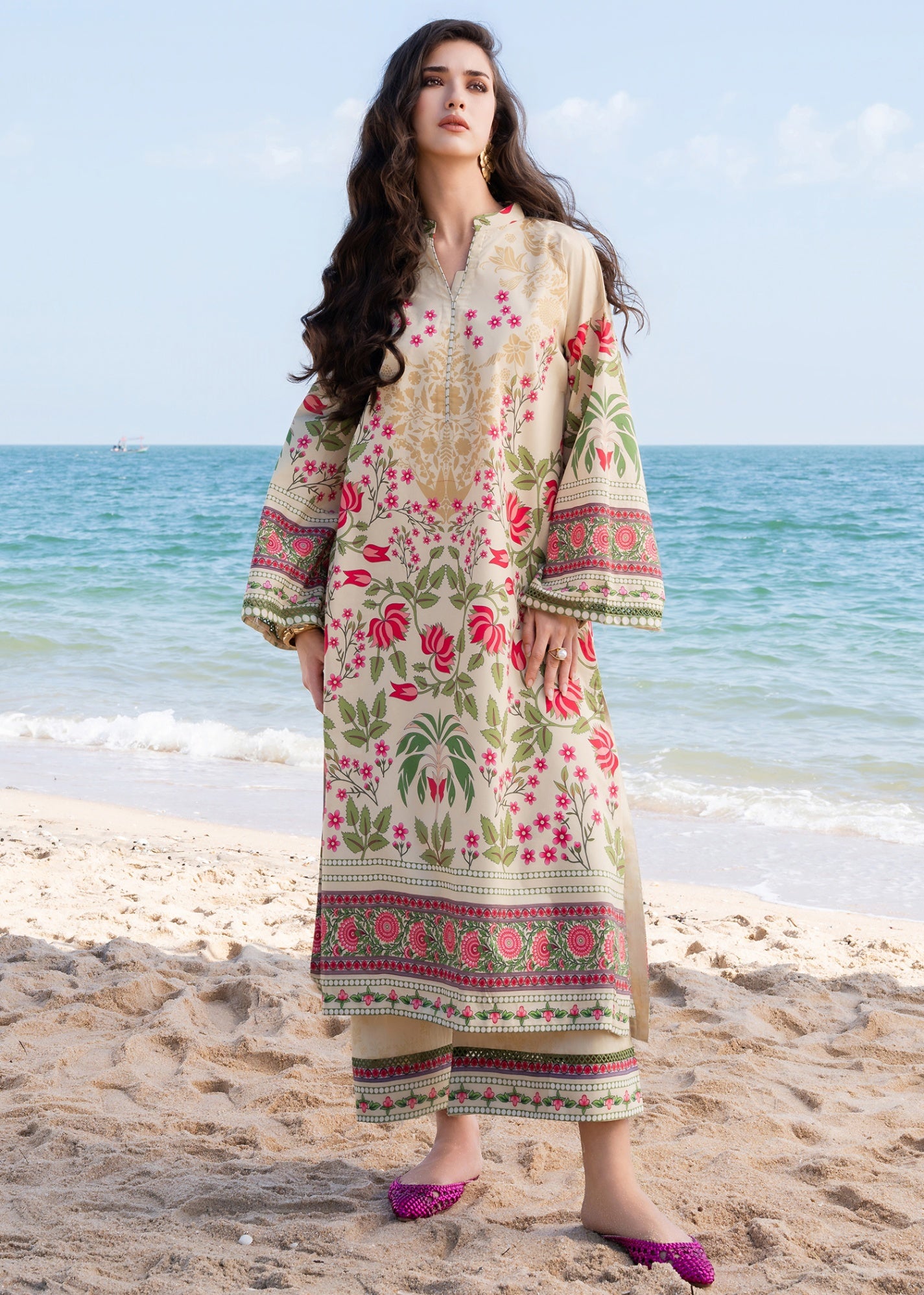silk grip Kurta Set in Multi